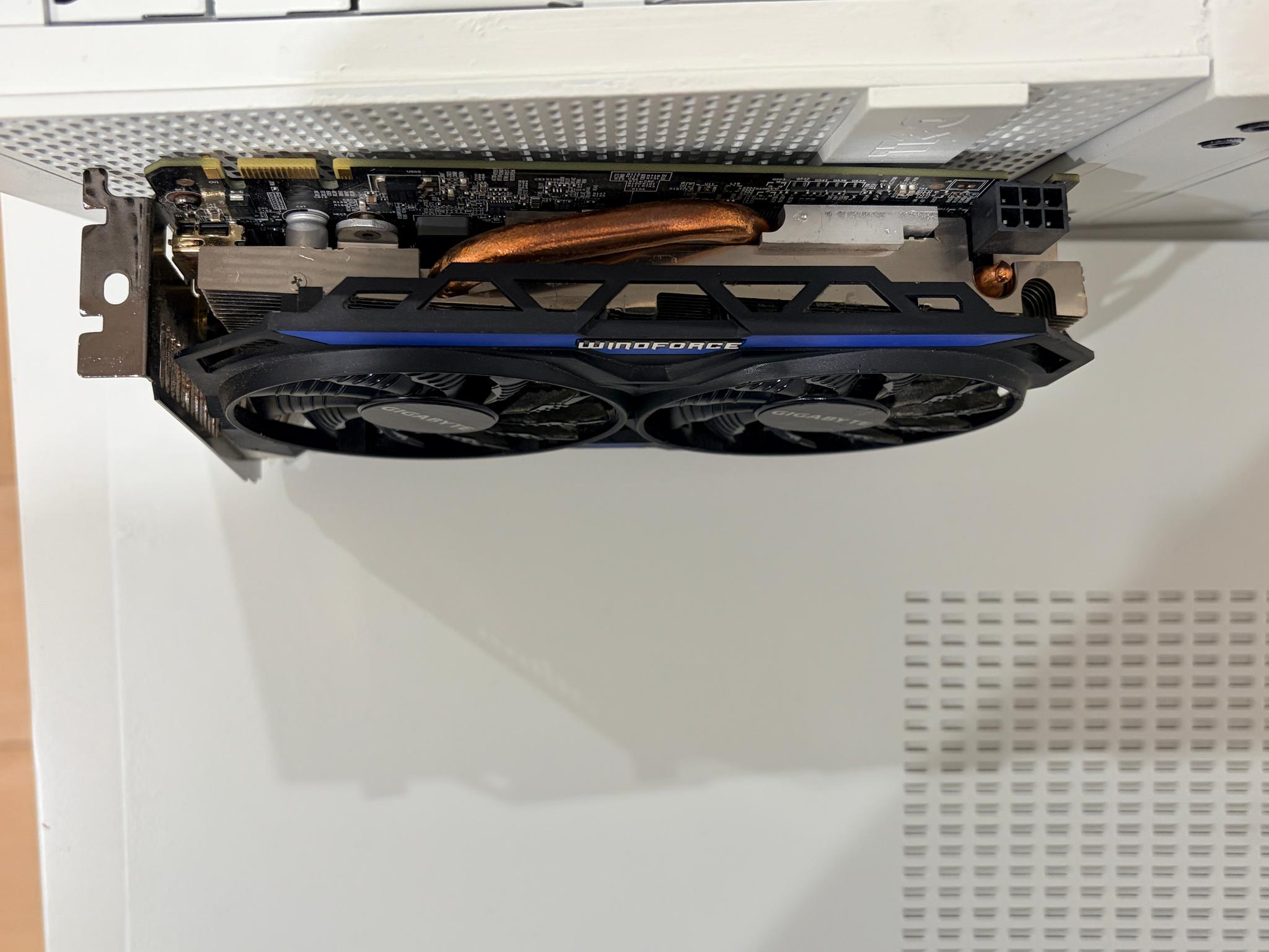 Gigabyte Windforce GTX 960 4GB Budget GPU