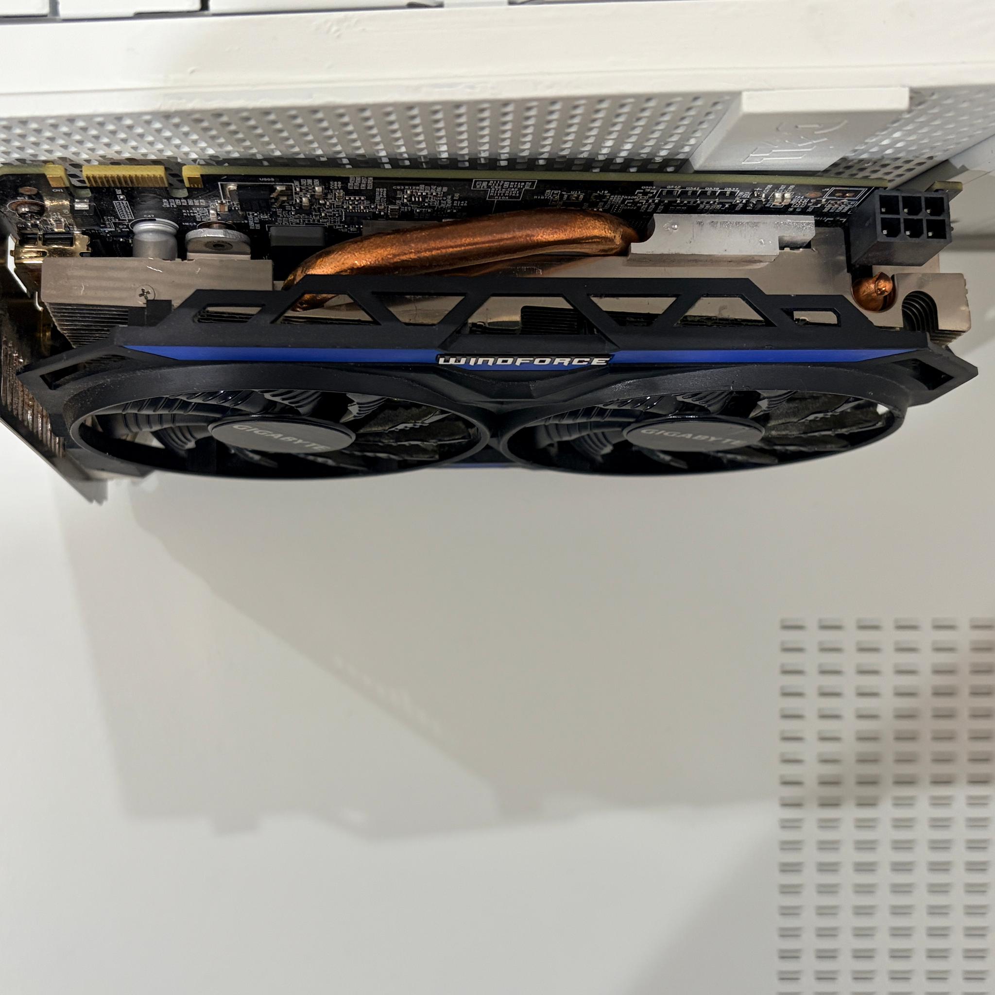 Gigabyte Windforce GTX 960 4GB Budget GPU