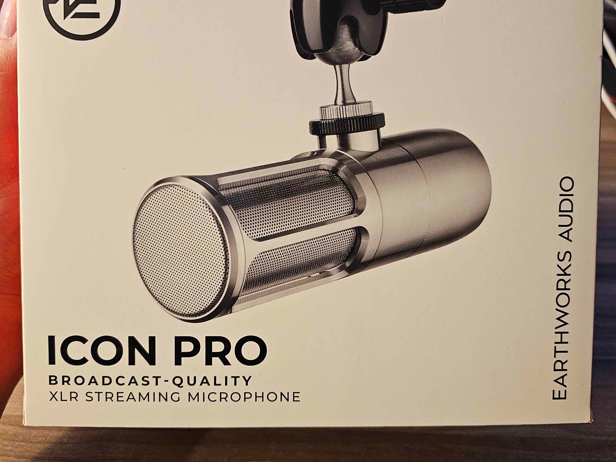 Earthworks Icon Pro XLR Streaming Microphone