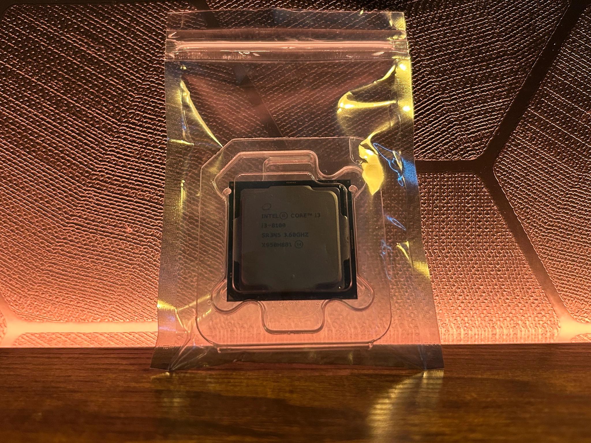 💻USED TECH DEALS💻 Intel Core i3-8100