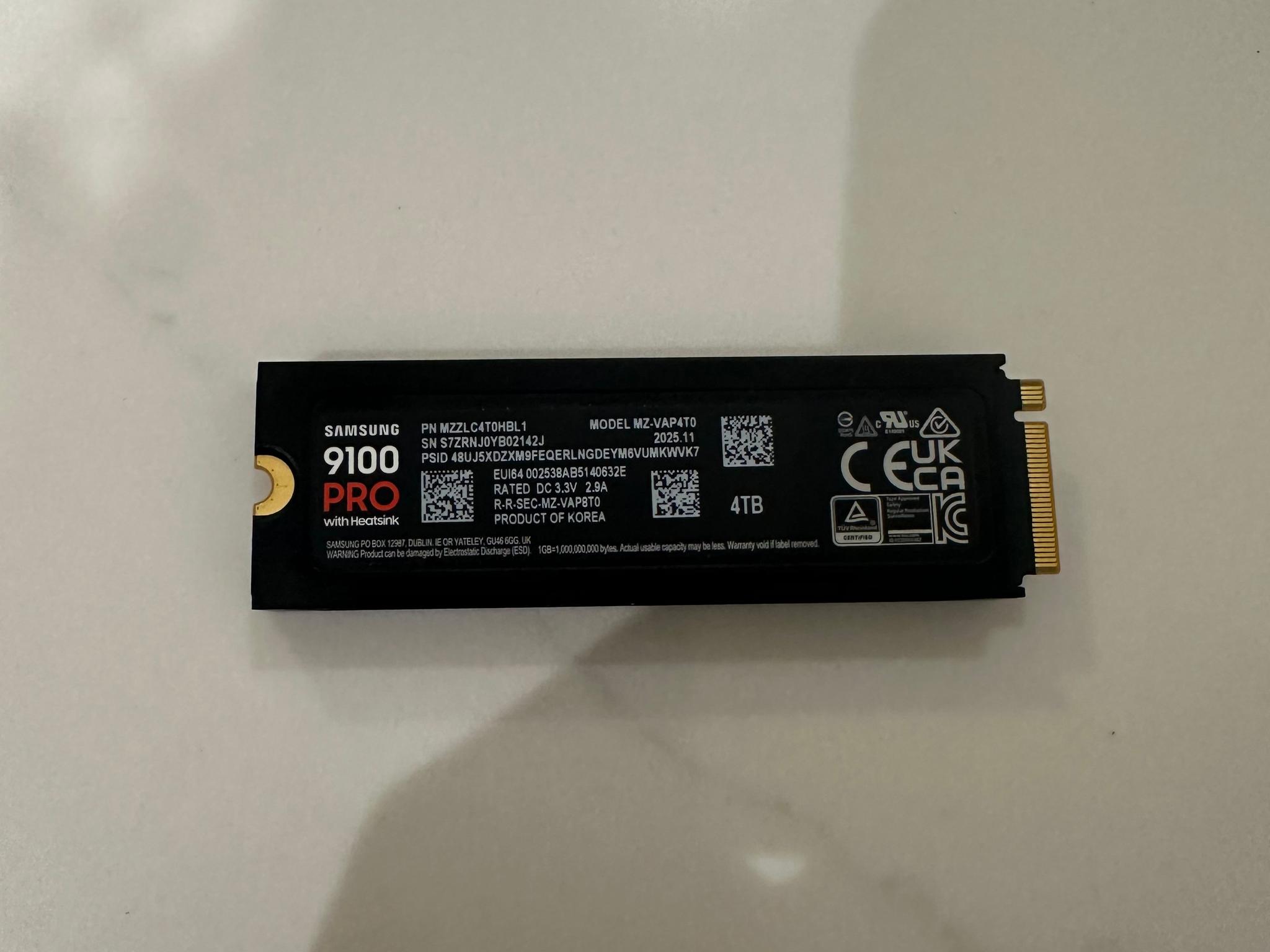 Samsung 9100 PRO 4TB NVMe PCIe 5.0 M.2 SSD with Heatsink - 100% Health