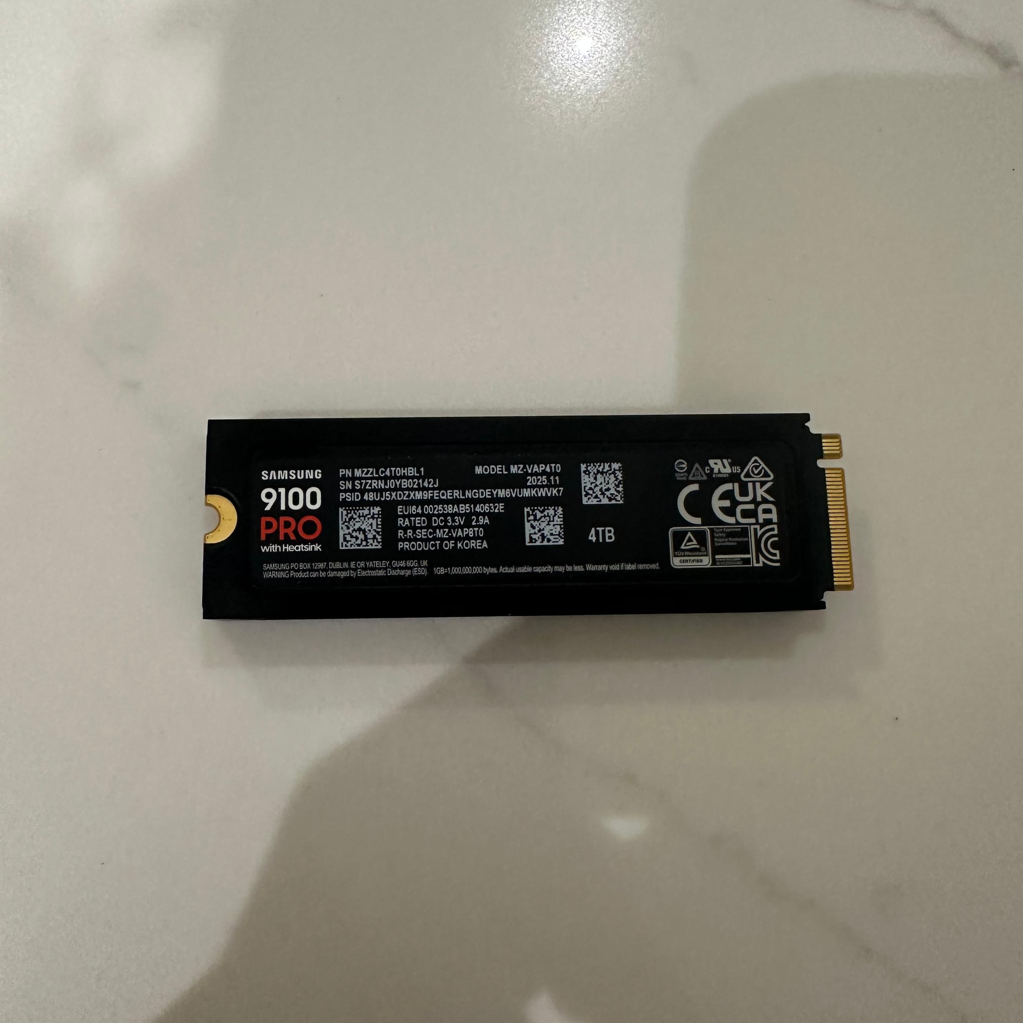 Samsung 9100 PRO 4TB NVMe PCIe 5.0 M.2 SSD with Heatsink - 100% Health