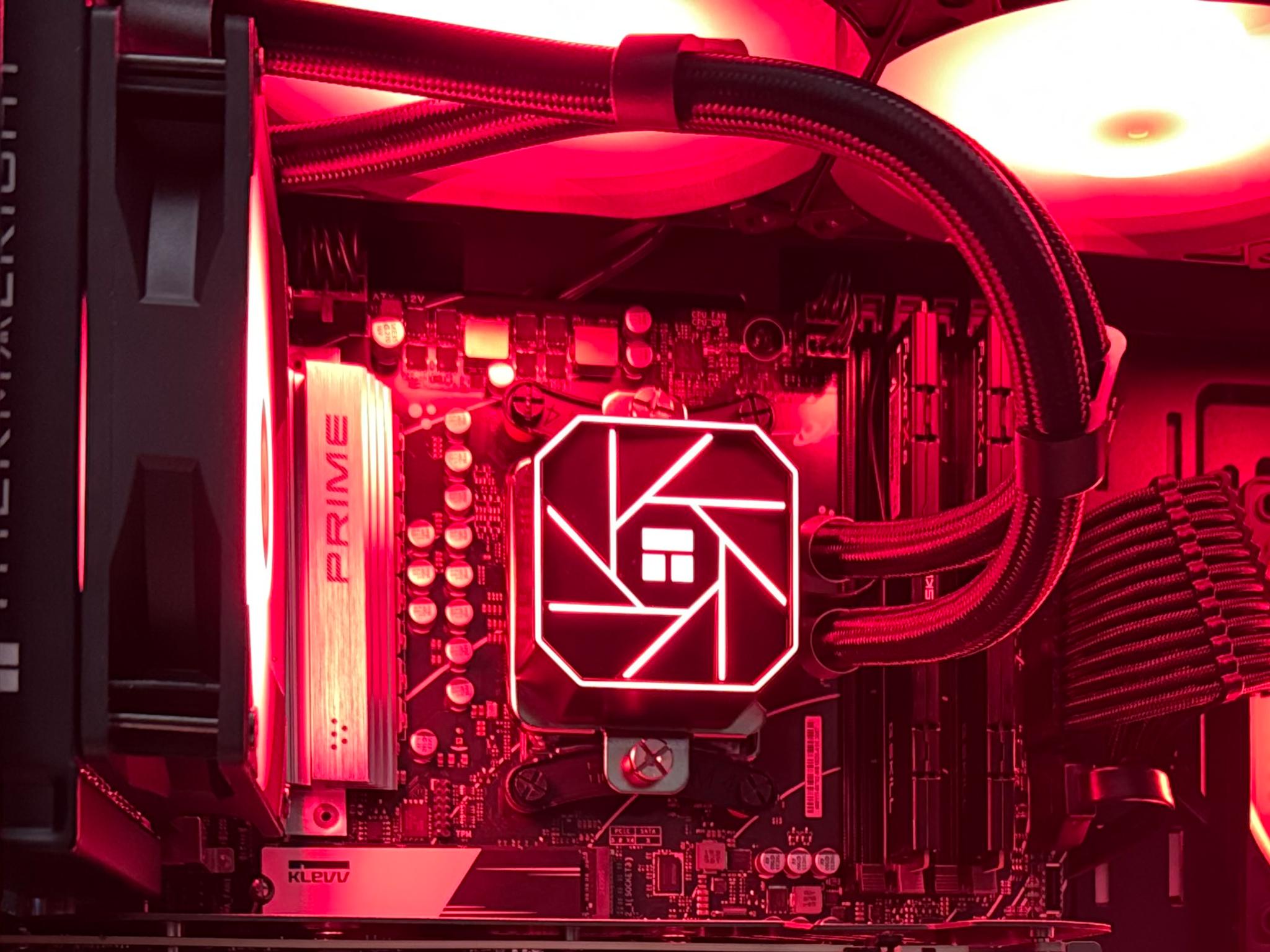 🐞UMBRA | AM5 1440p Gaming PC: RTX 4070, Ryzen 5 7500x, 32GB DDR5, 1TB M.2 SSD, WIFI