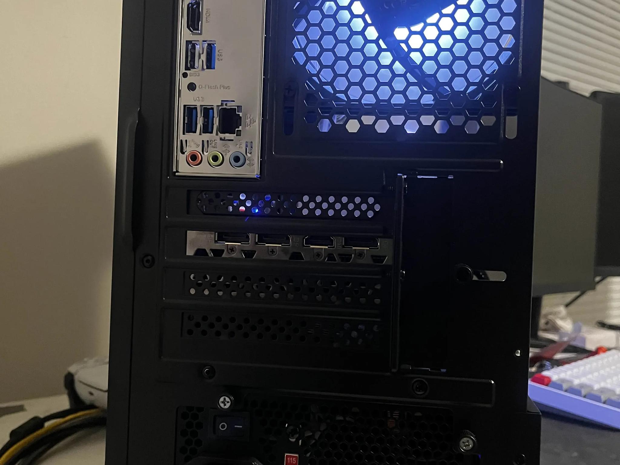 🖤  Gaming PC Ryzen 5 3600, GTX 1660 6GB