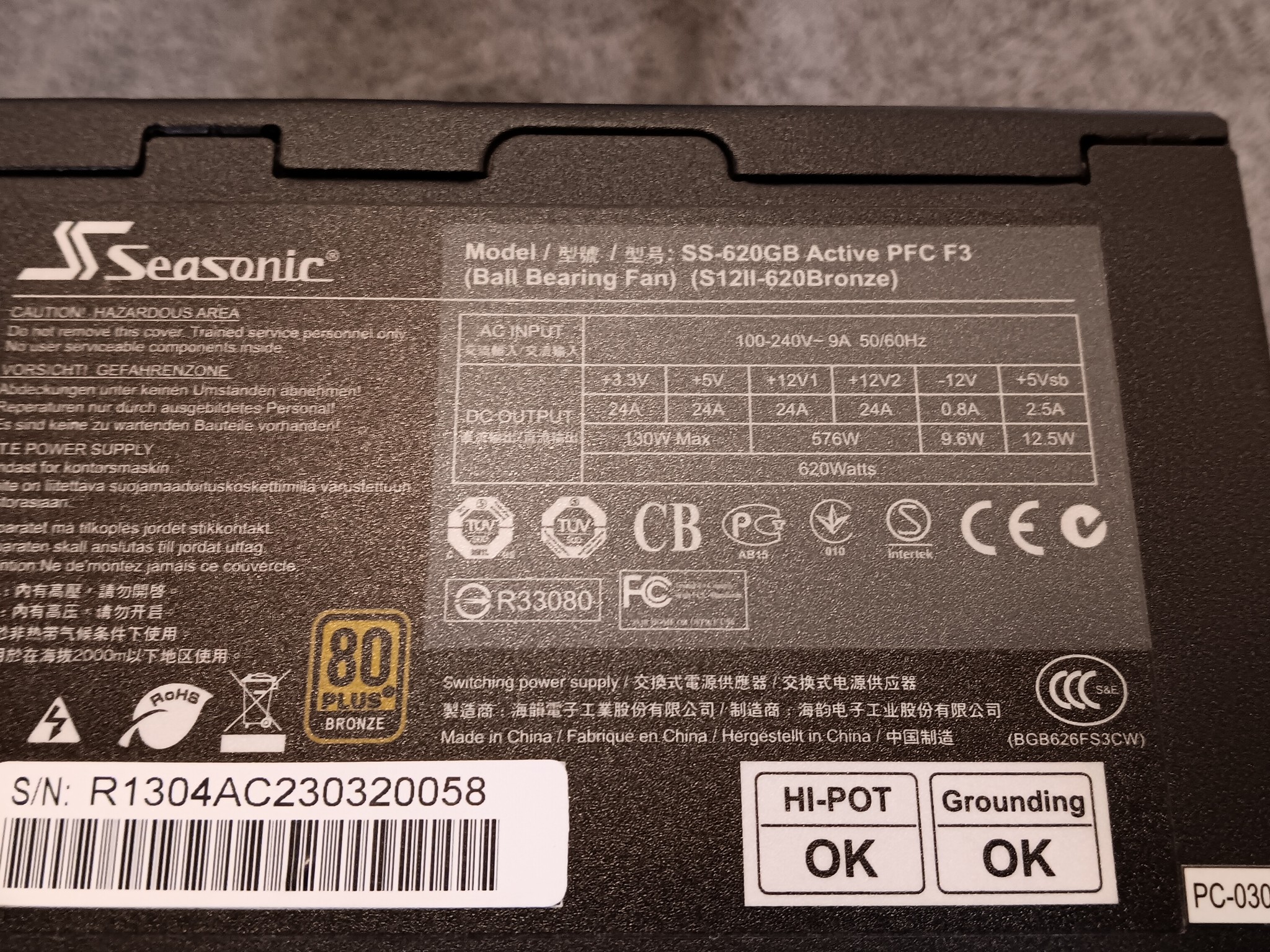 Seasonic SS-620GB 620 Watt 80+ Bronze PSU Working Pull