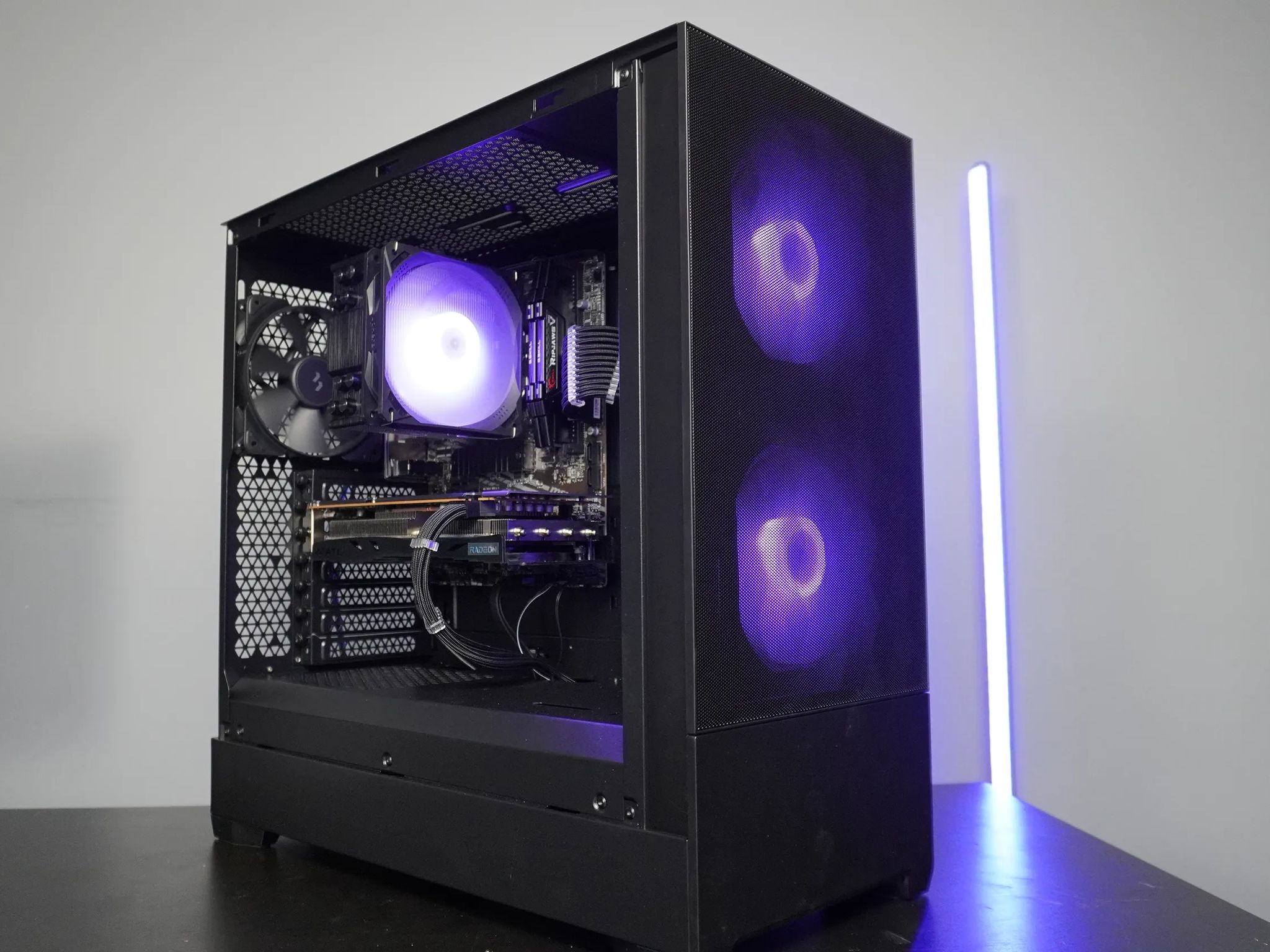 🖤 Stealth 🖤 1080p Gaming Value for your 💲 🧡RX 6650XT 8gb 🧡 Ryzen 5 5600 | 16GB DDR4 | 1TB NVME