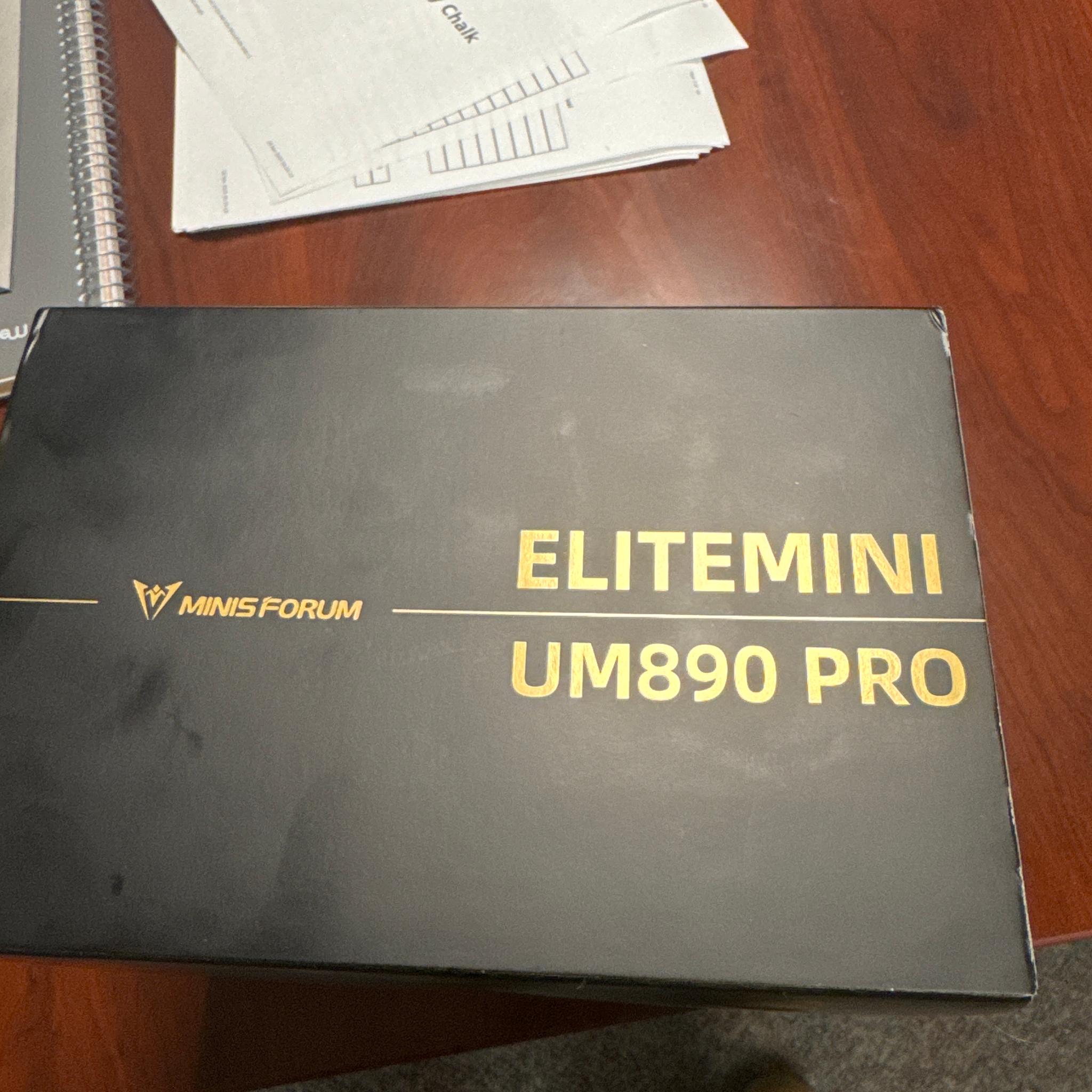 MINISFORUM UM890 Pro
