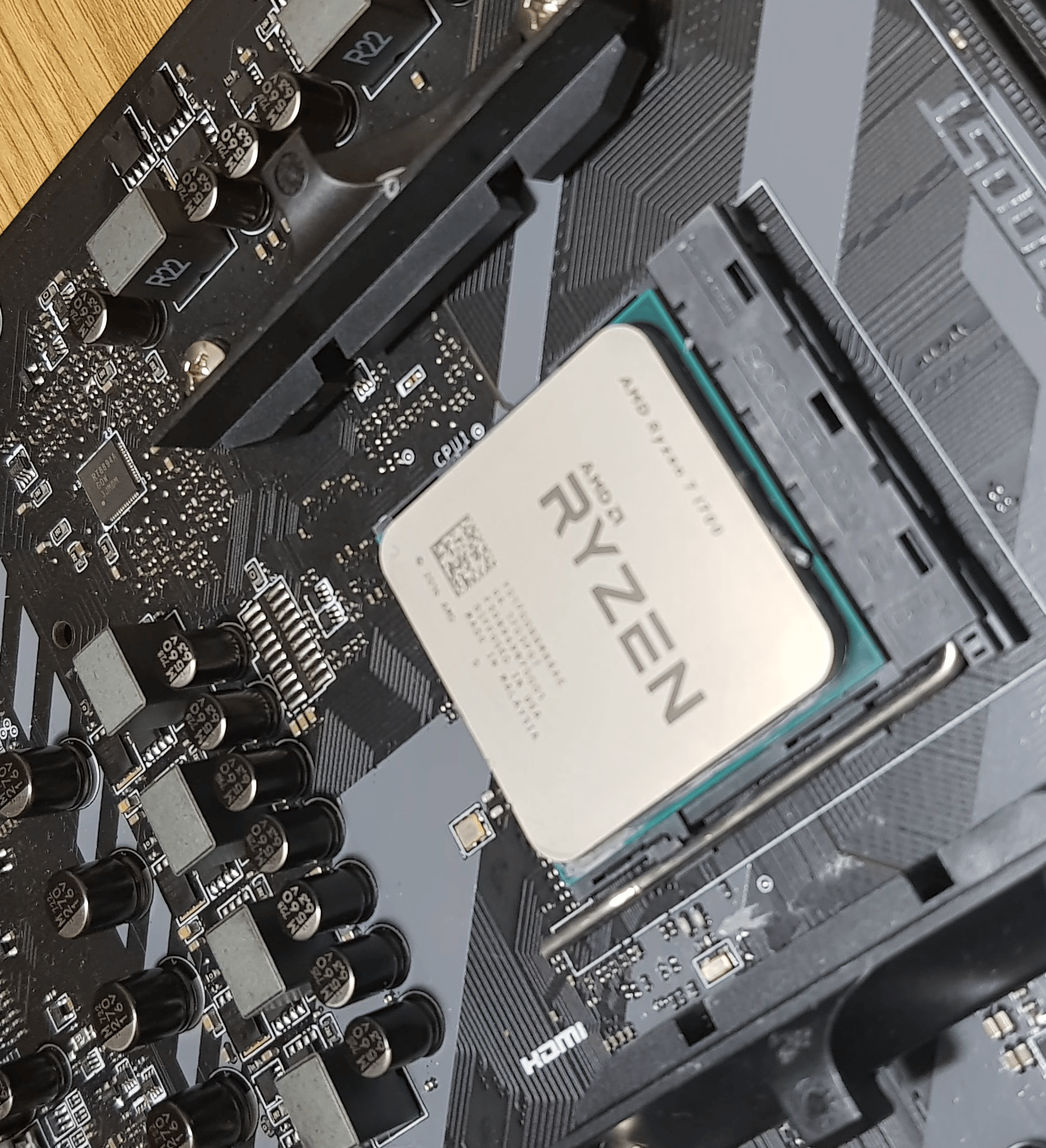 Ryzen 5 1600 and B350 Tomahawk
