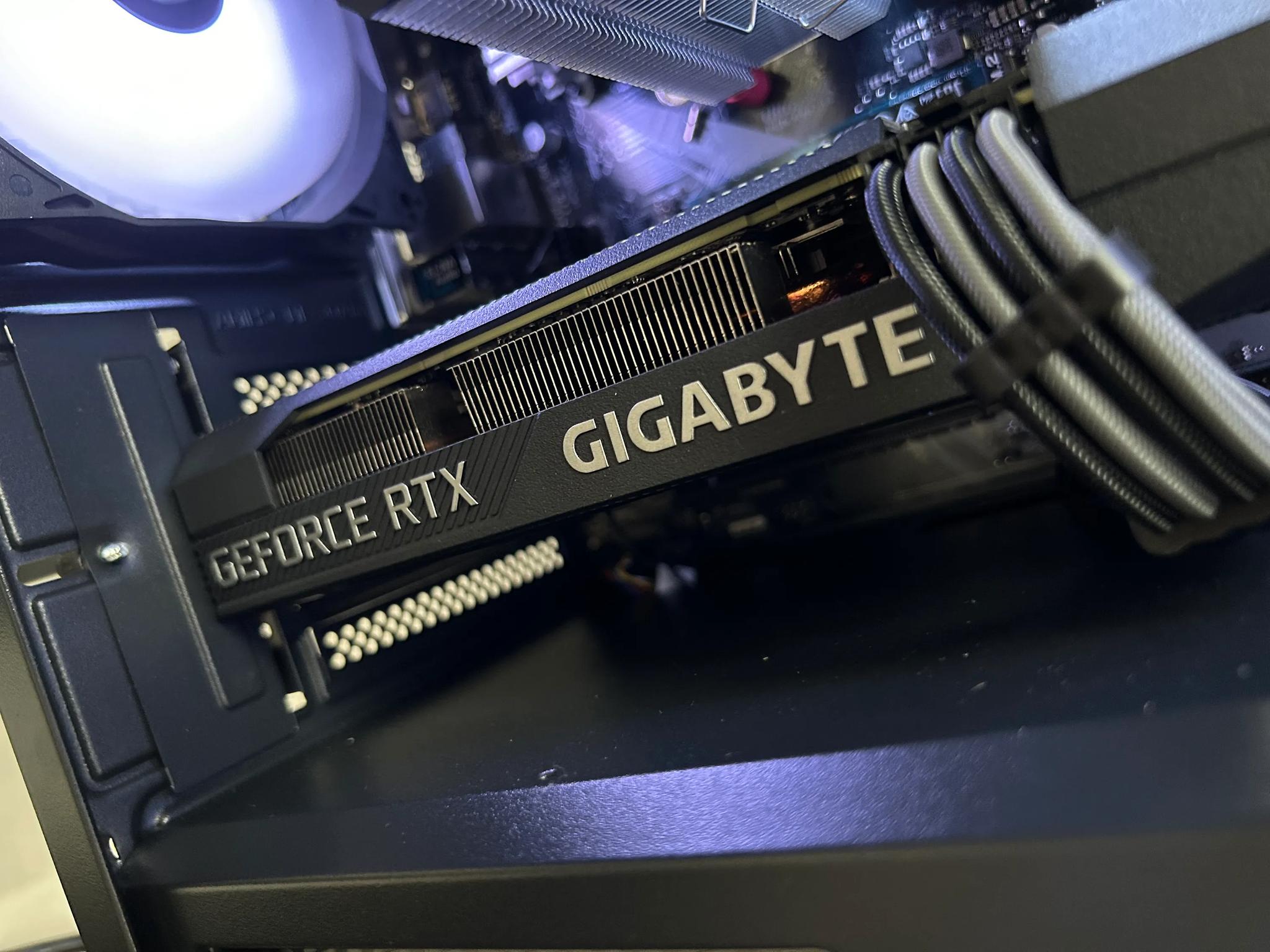 Gaming Pc (Ryzen 5 3600 / Rtx 3060)