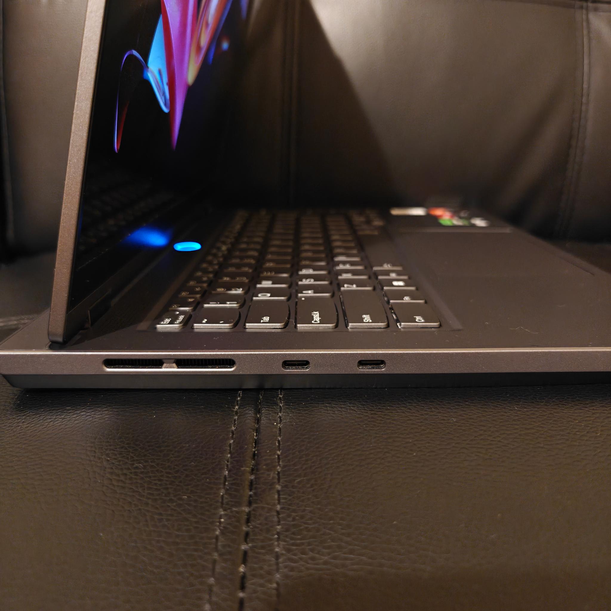 Lenovo Legion Slim 5 14.5" OLED Gaming Laptop | AMD Ryzen 7 7840HS | RTX 4060 | 16GB DDR5 5600