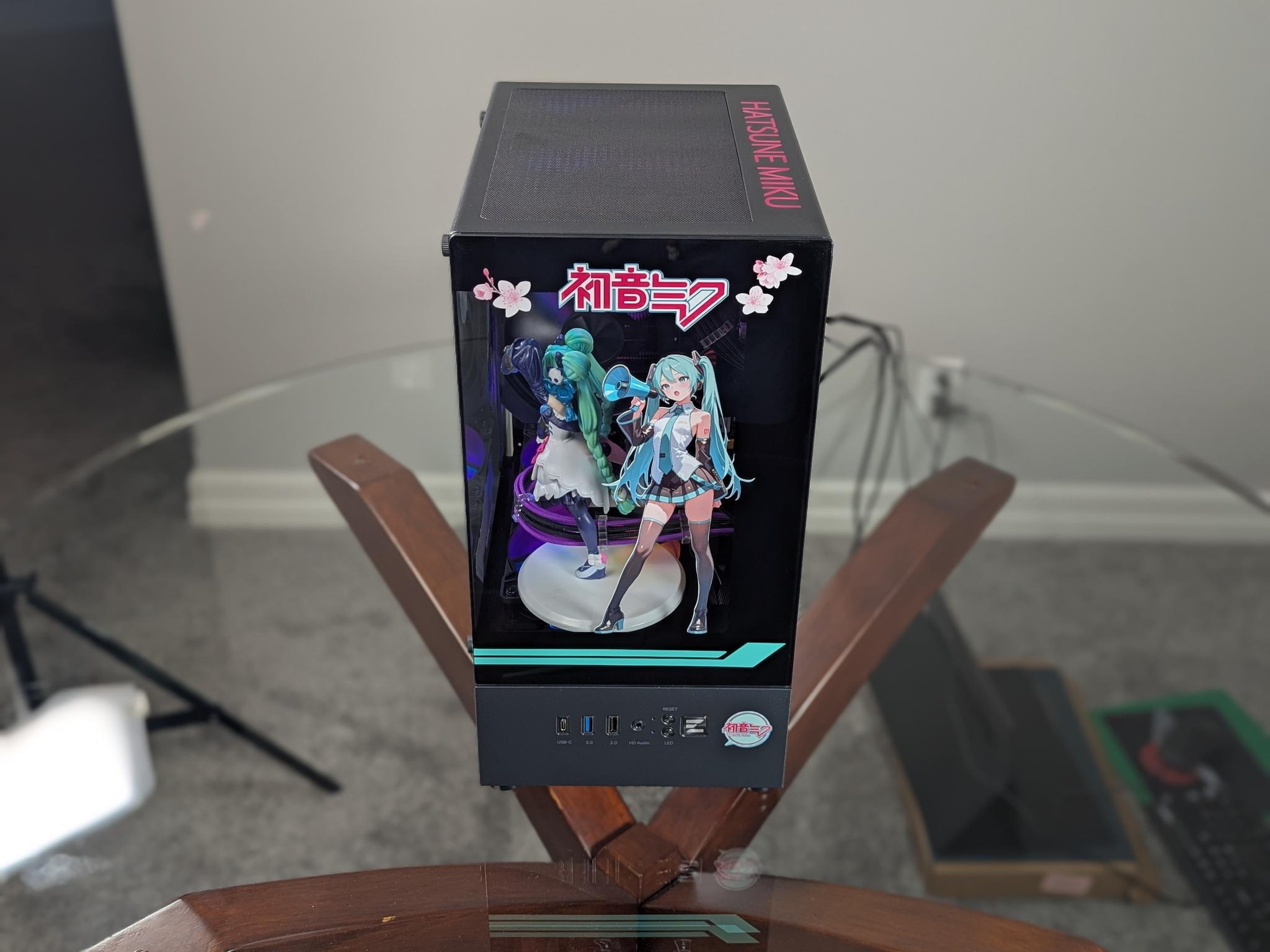 The Hatsune Miku 1080p Gaming PC | Nvidia GTX 1660Ti | Intel 14-core CPU | 16GB RAM | 512GB SSD