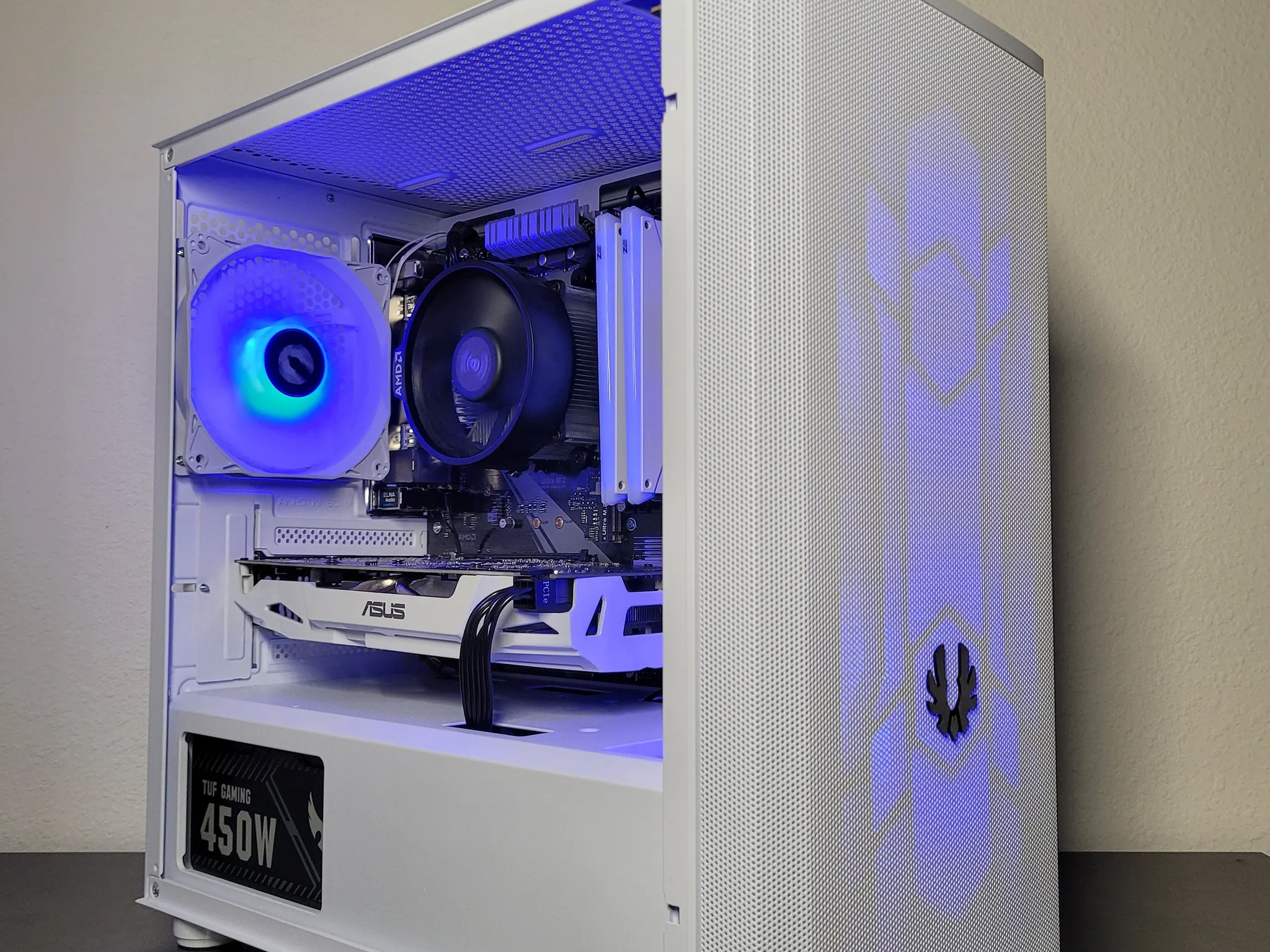 Entry White Gaming PC // Ryzen 7 1700 // GTX 1060 6GB // 16GB DDR4 // 1TB SSD // WI-FI