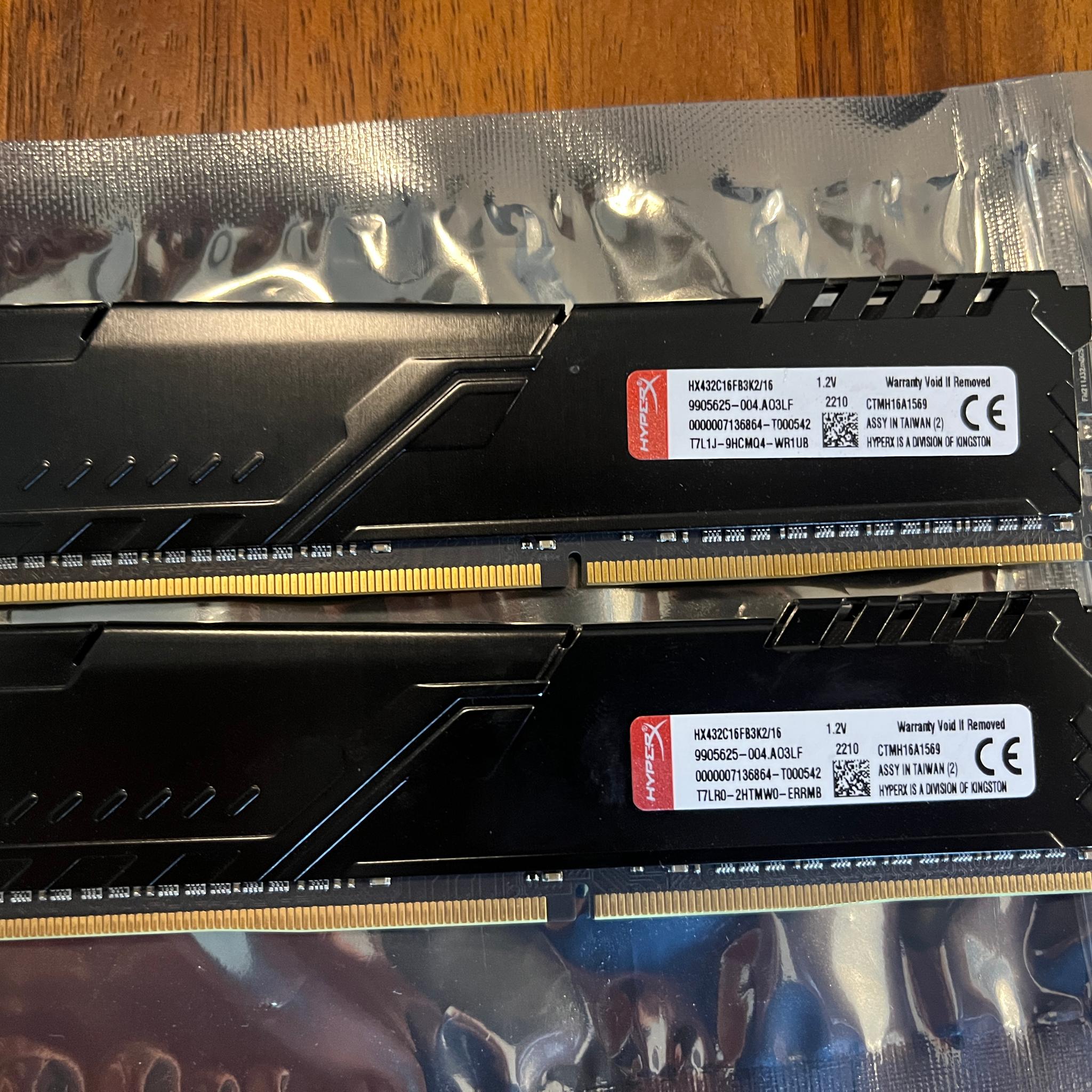 Kingston HyperX Fury 16GB (2x8GB) DDR4 3200MHz CL16 Desktop RAM Kit  HX432C16FB3K2/16