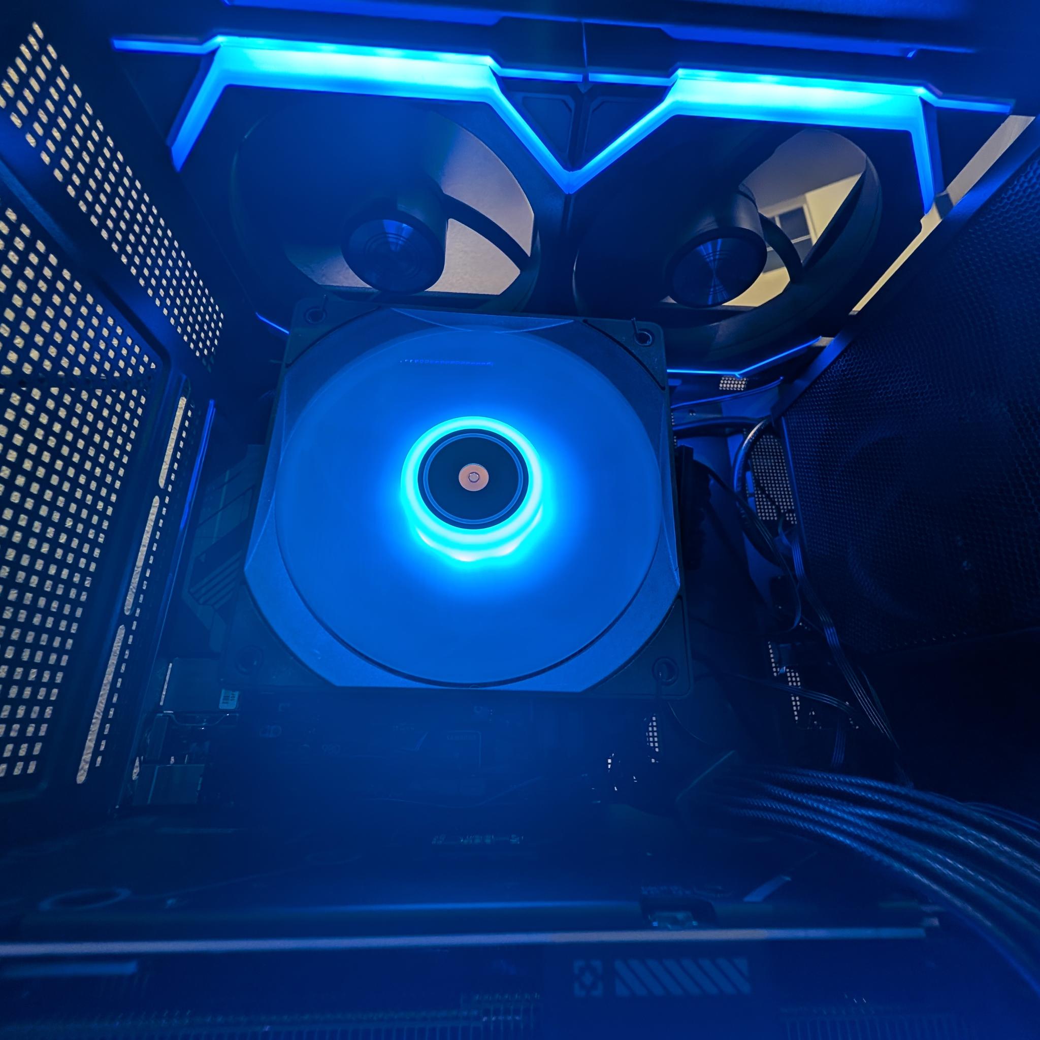 Turkey Day Special! Ryzen 5 7600X | RTX 4070 Super | 32GB DDR5 | 1TB PCIE 4.0 NVME