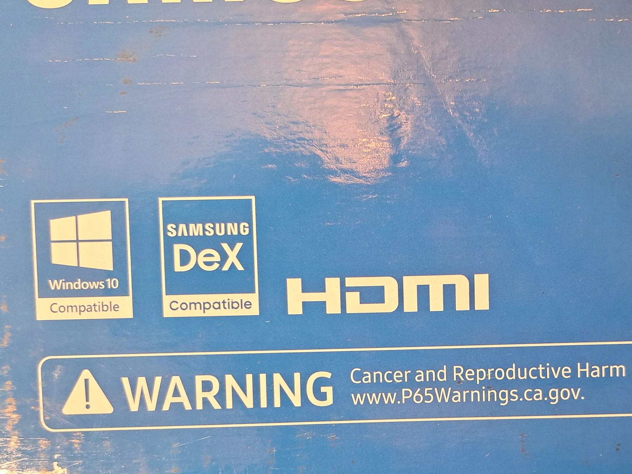 Samsung 27" Essential Curved Gaming Monitor - White