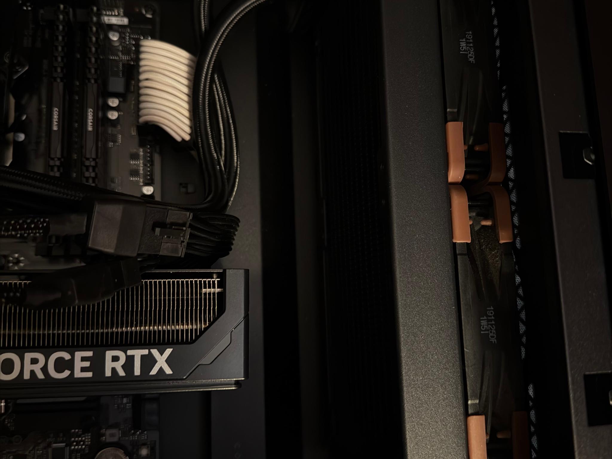 64 GB RAM RTX 5070 i7-14700k Gaming/AI Computer PC