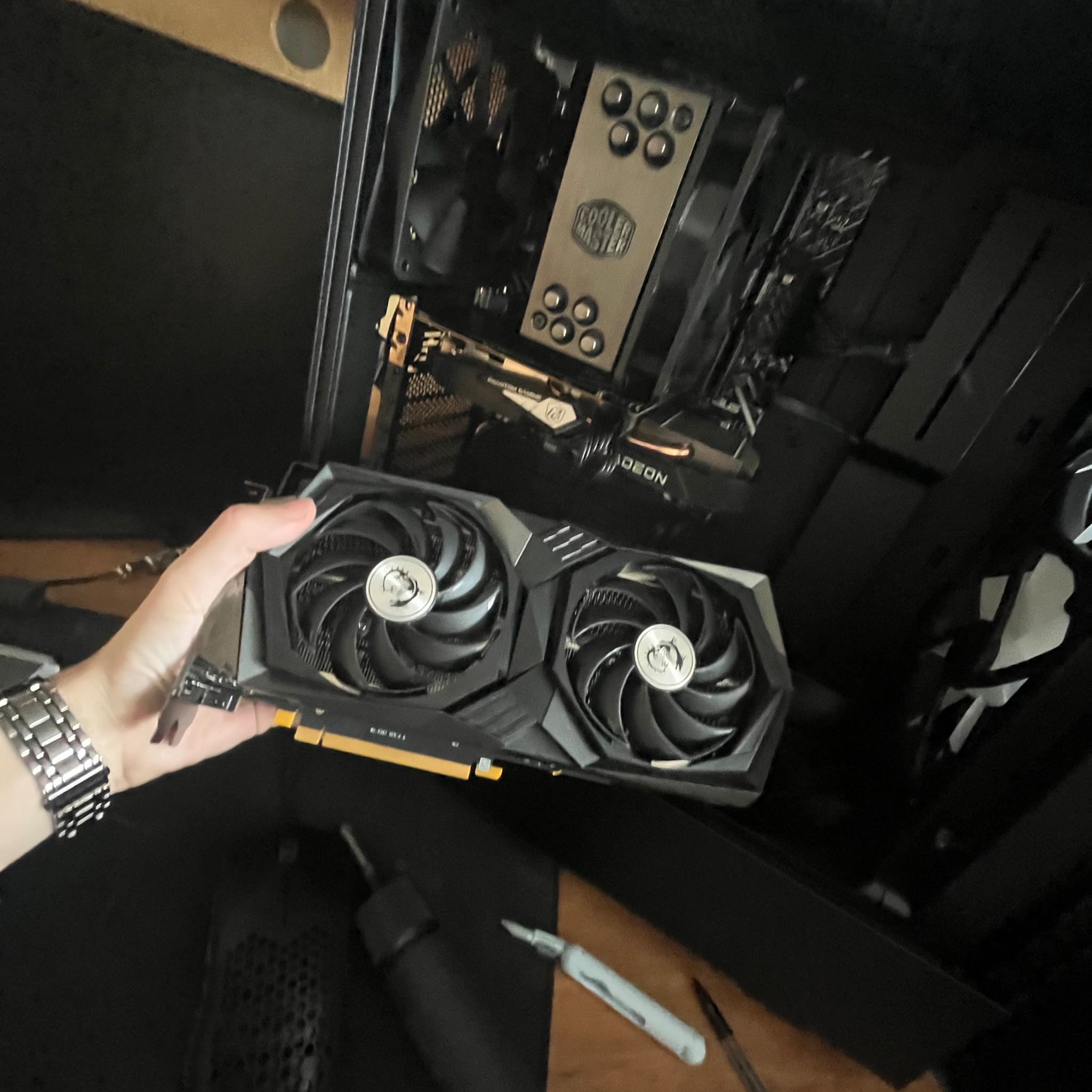 SUPER VALUE!! 💪 i5 10th gen + 3050 8gb full
