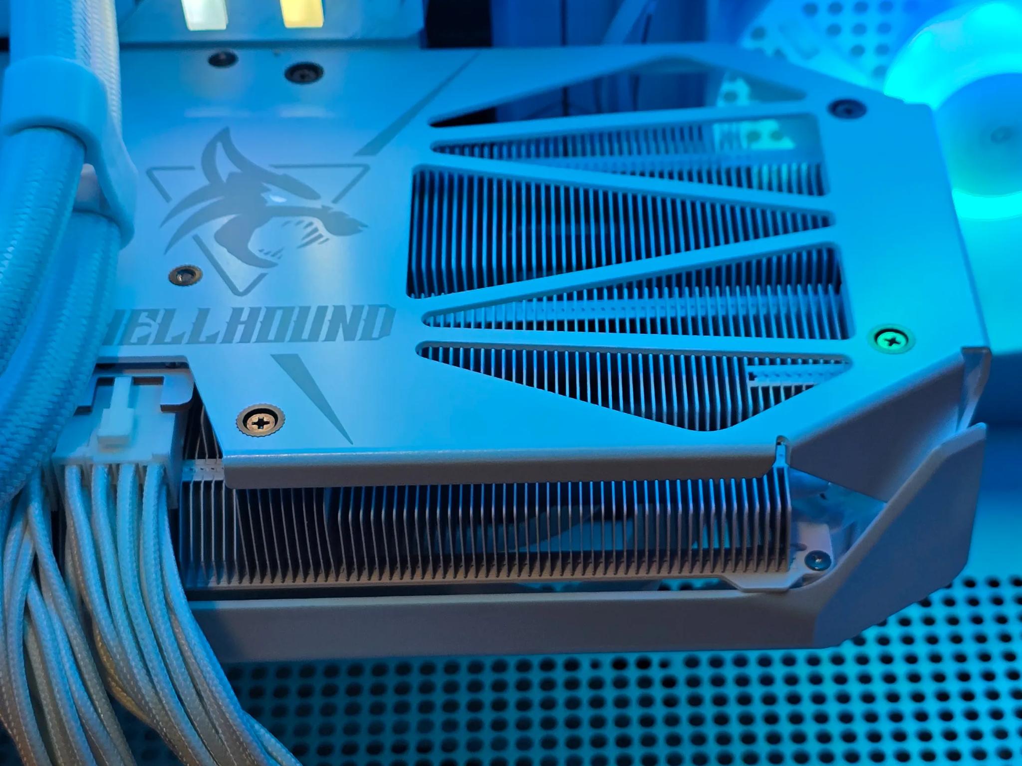 💥Versatile White PC💥 RX 9070XT | Ryzen 9 7900X | 32GB DDR5 | 1TB NVME M.2 | Windows 11 Pro