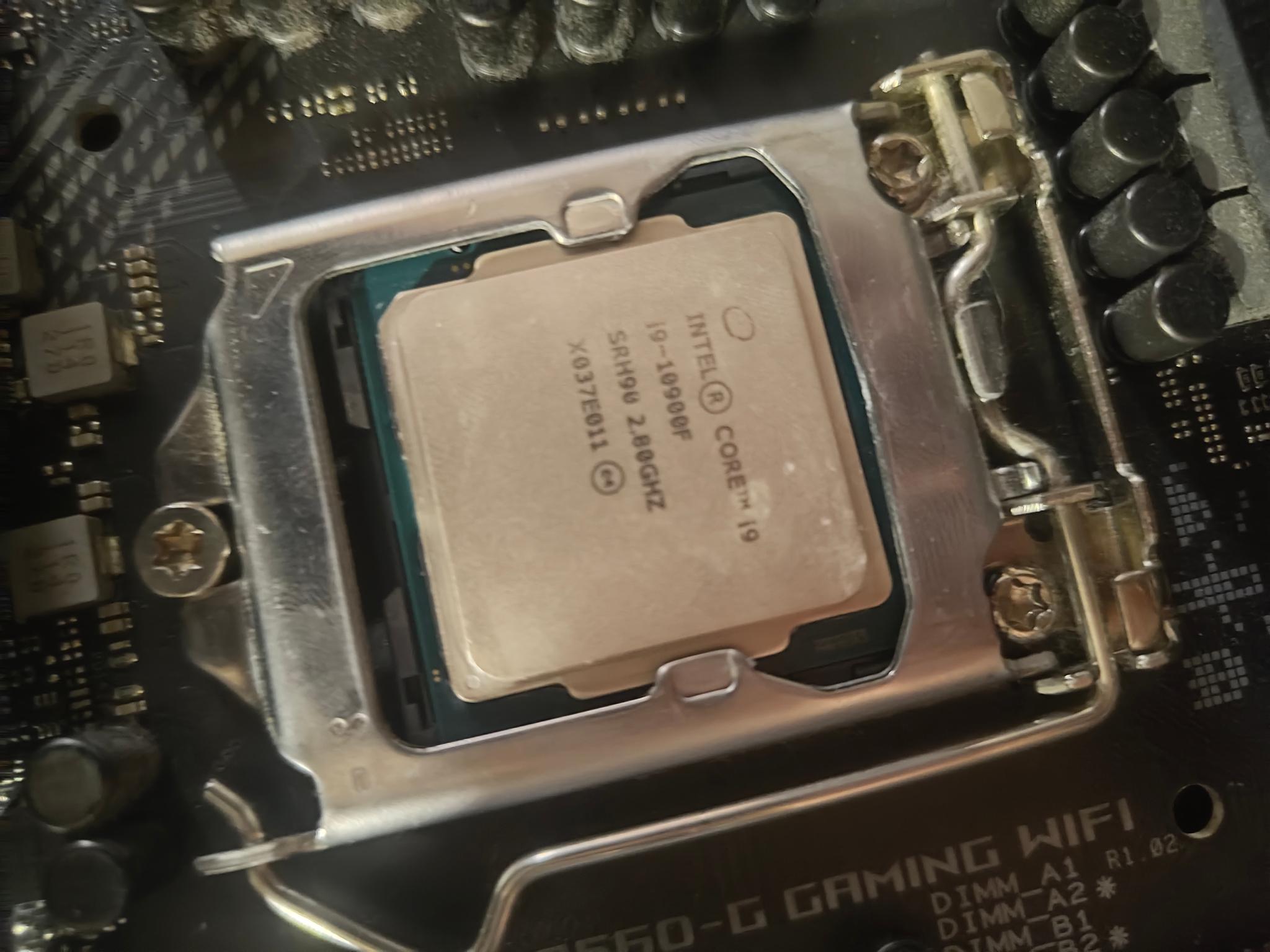 Intel Core i9-10900F