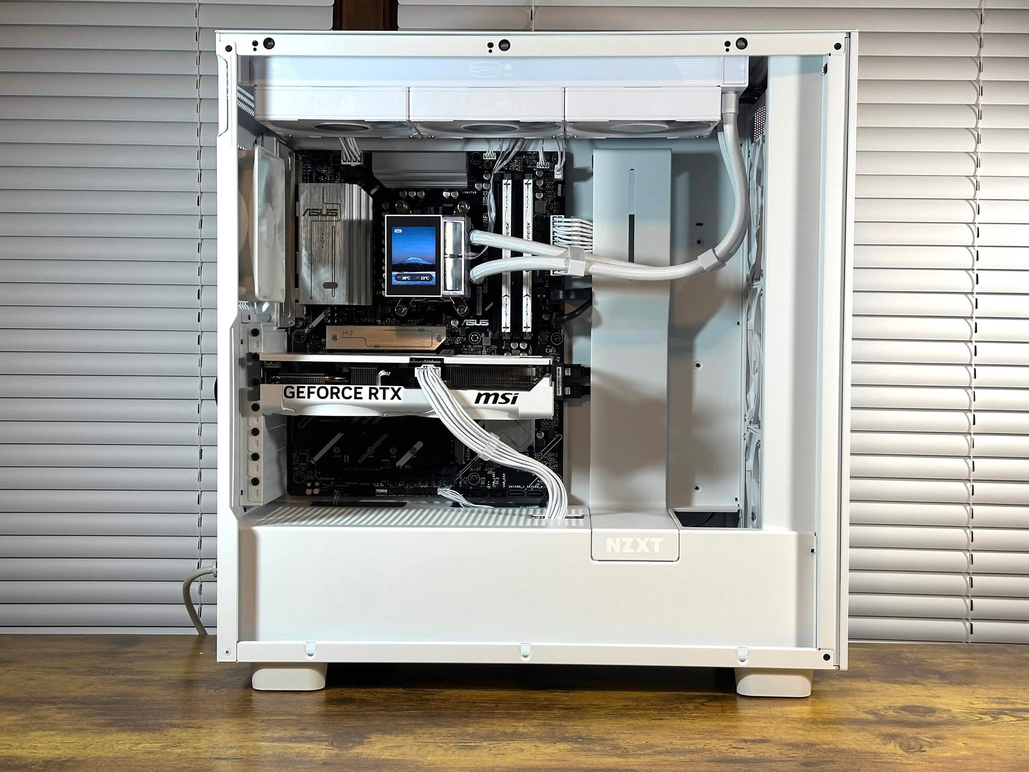 RTX 5070 12GB | Ryzen 7 7700X | 32GB DDR5 | 4TB Storage | Win11 | WIFI | 1440P White Gaming PC