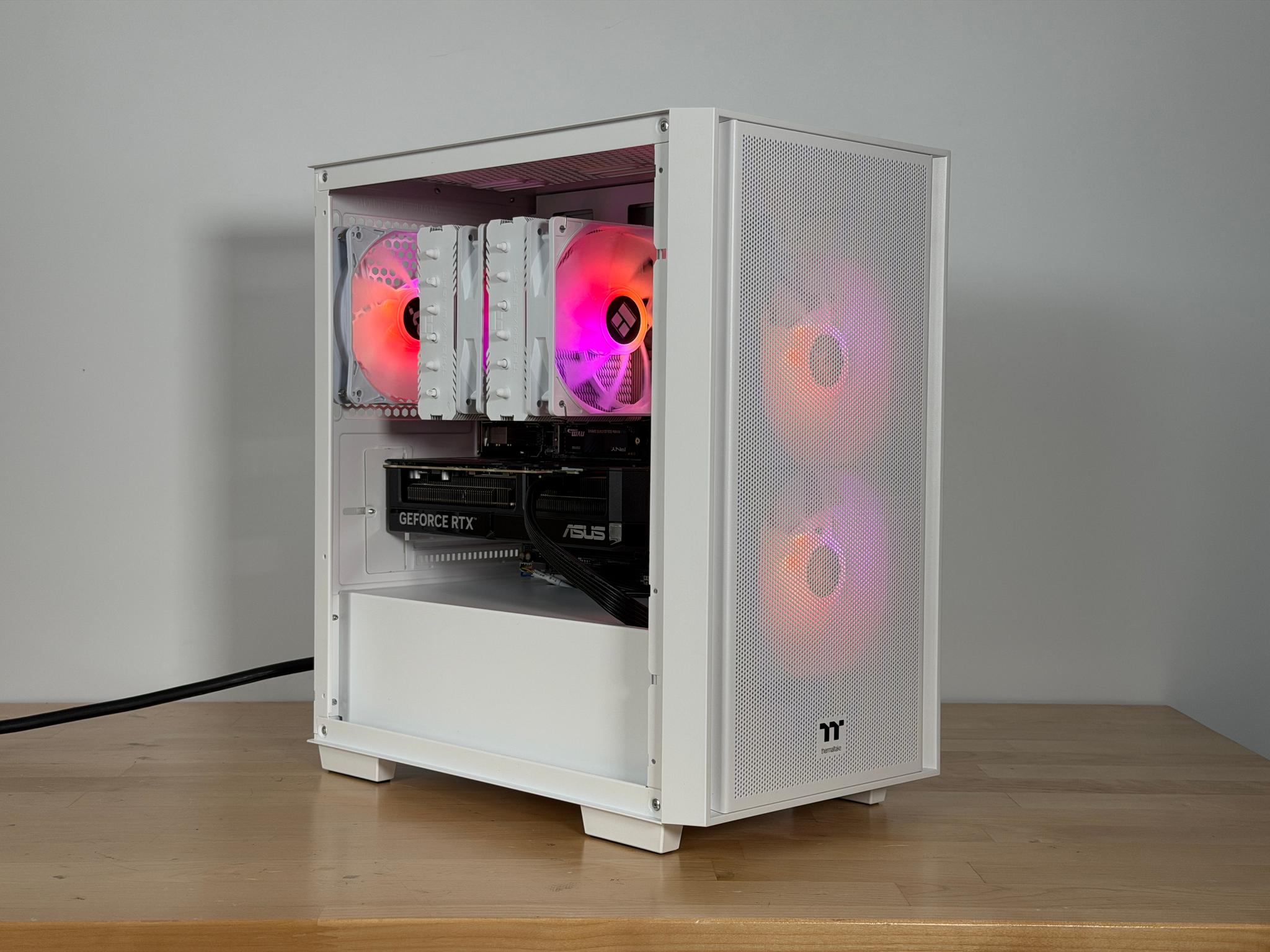 RTX 5070 Ryzen 5 7500x3d Gaming PC