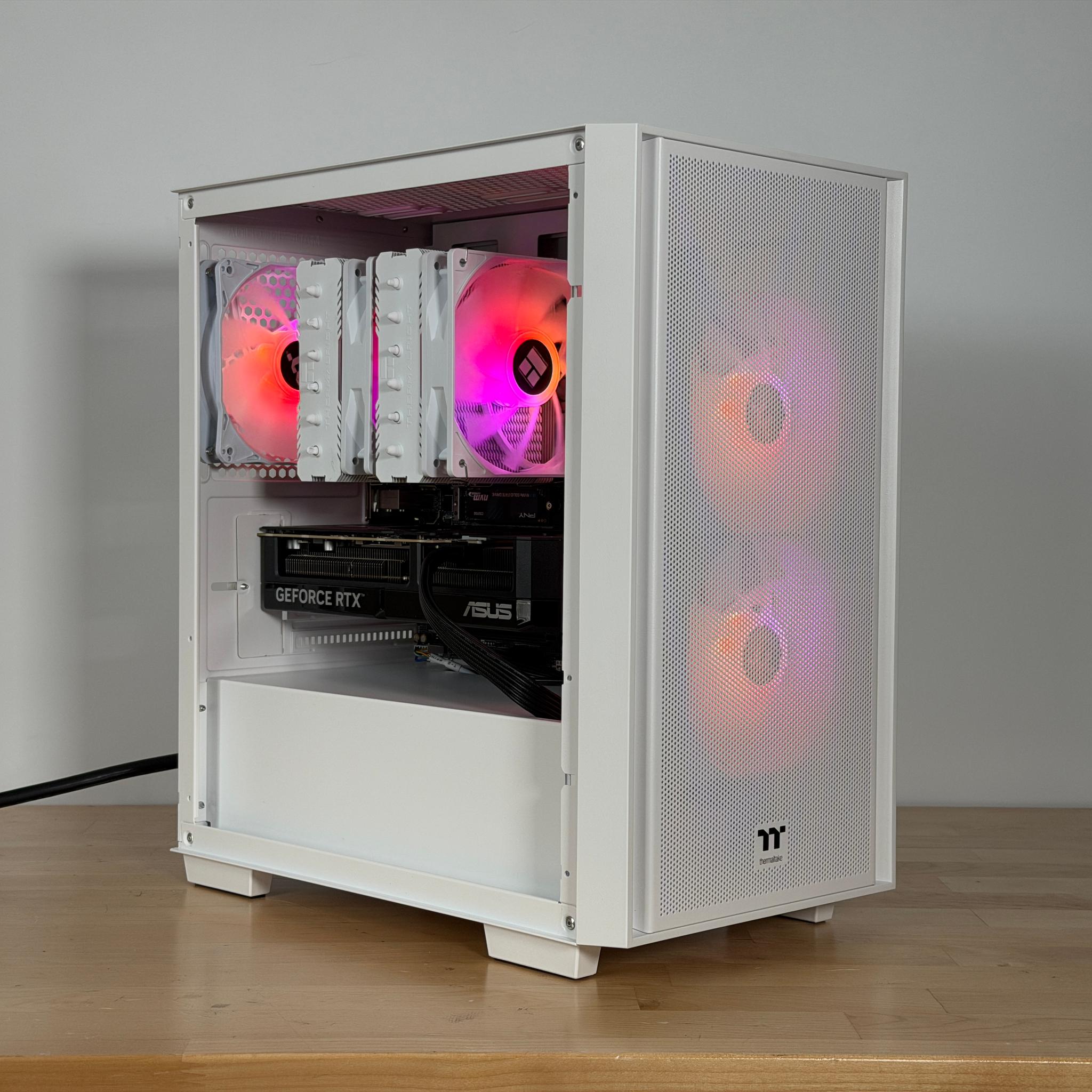 RTX 5070 Ryzen 5 7500x3d Gaming PC