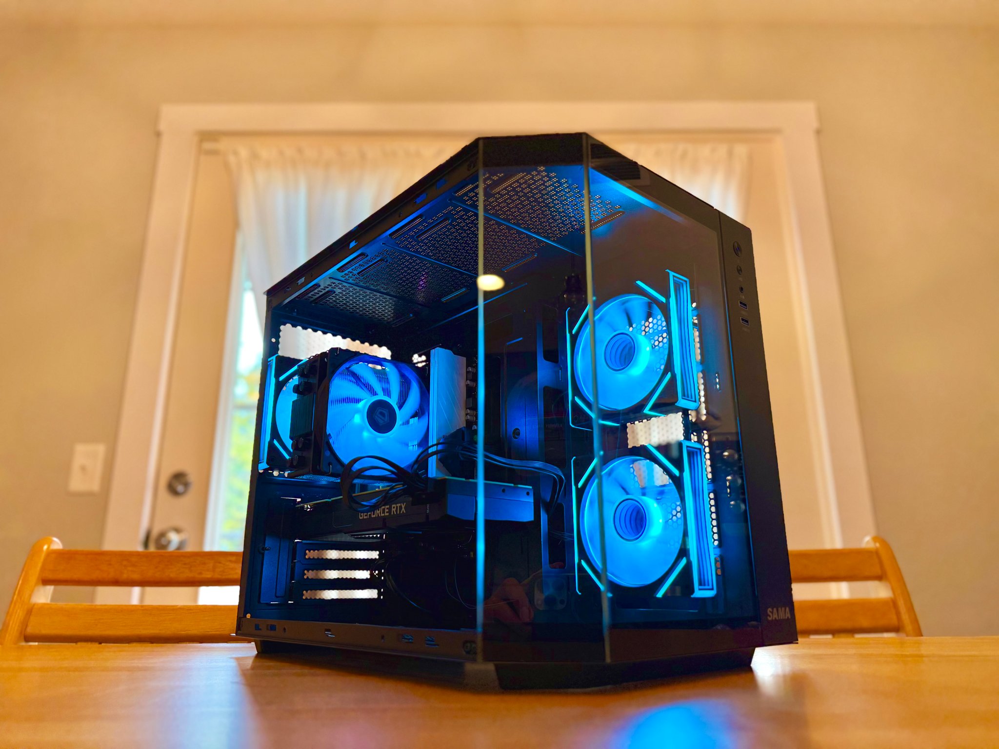 🐊| RTX 2080, Ryzen 5, 3500x, 32gb Ram, 1tb SSD, 850w PSU, WiFi Equipped Black Friday Special!