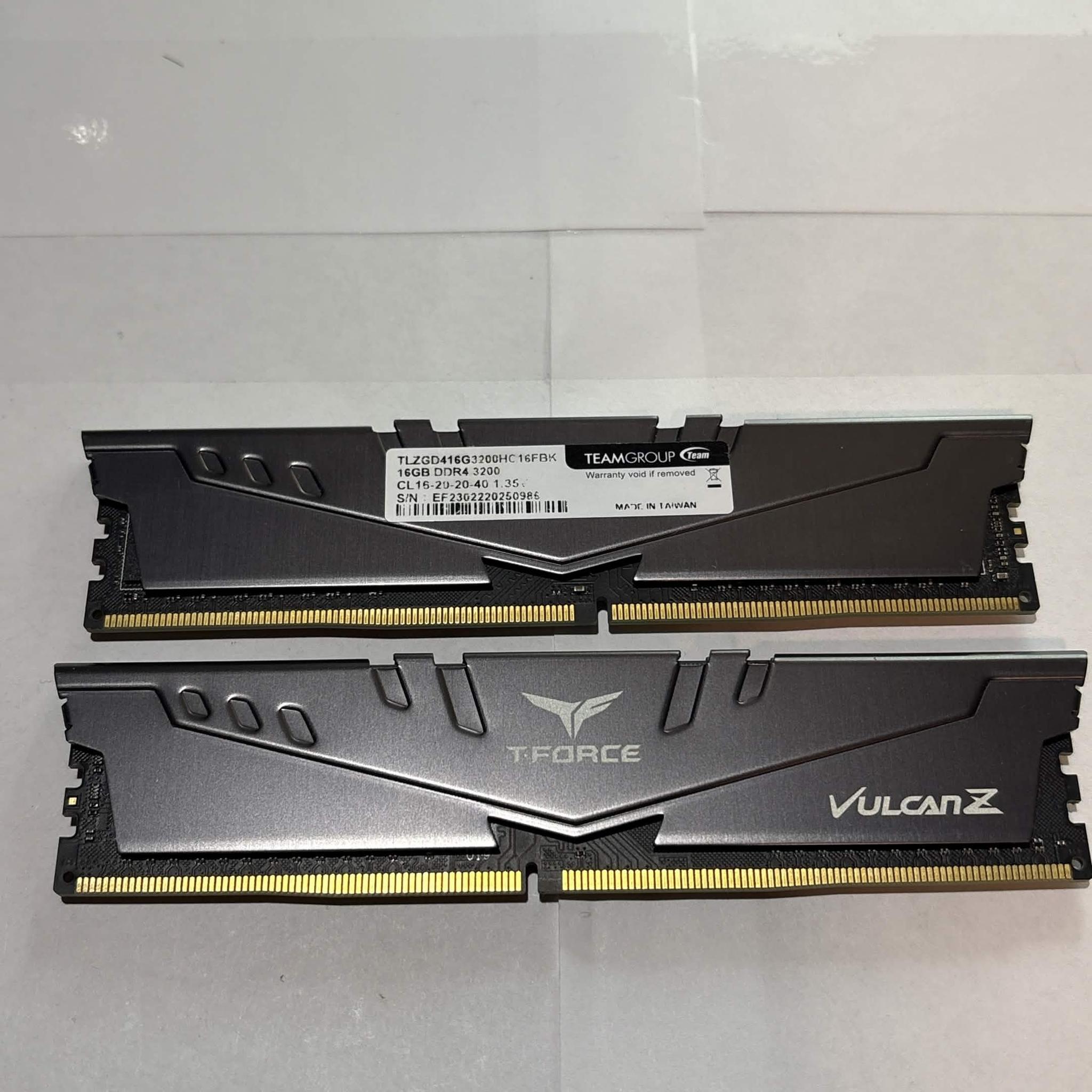 TeamGroup T-Force Vulcan Z 32GB (2x16GB) DDR4-3200 CL16 Memory Kit