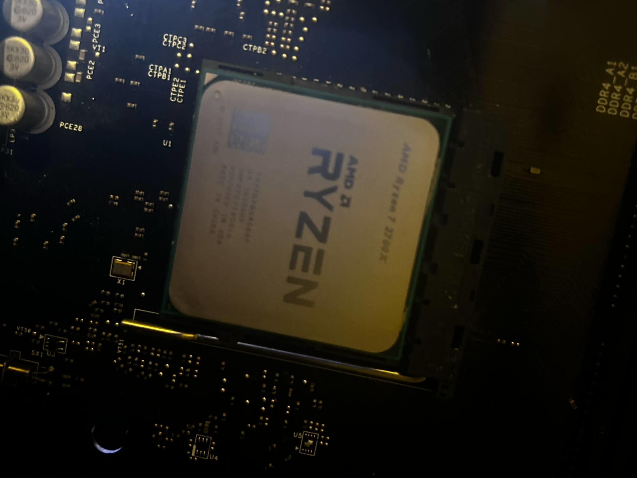 Asrock AB 350 Pro with ryzen 5 2700x free cooler and 8gb of ddr 4 included