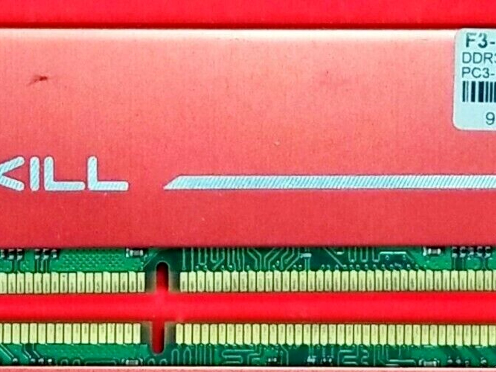 G.SKILL RAM - DDR3 - 2GB - 1333MHz - CL9-9-9-24 (F3-10666CL9T-6GBNQ)