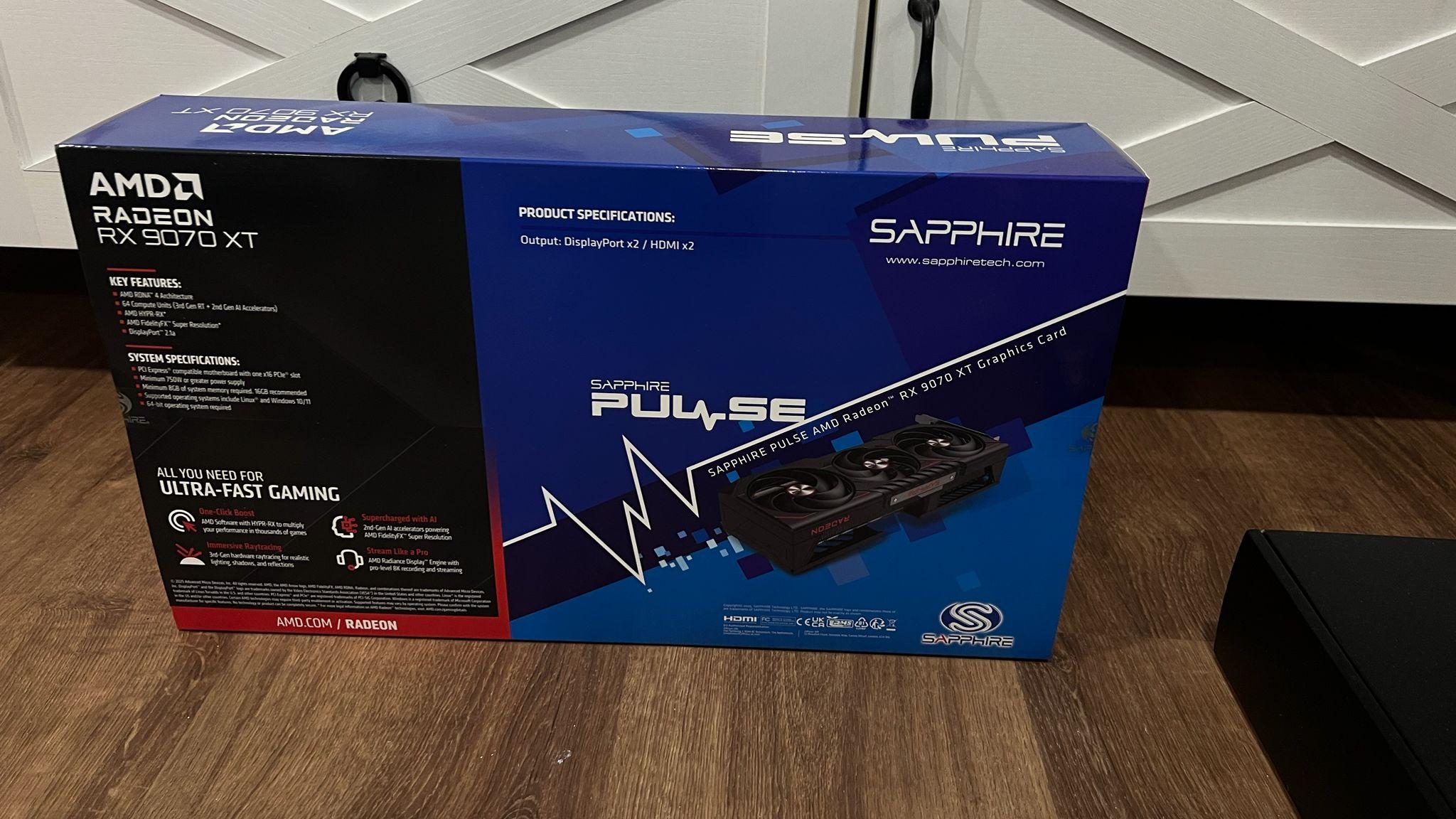 Sapphire PULSE AMD Radeon RX 9070 XT