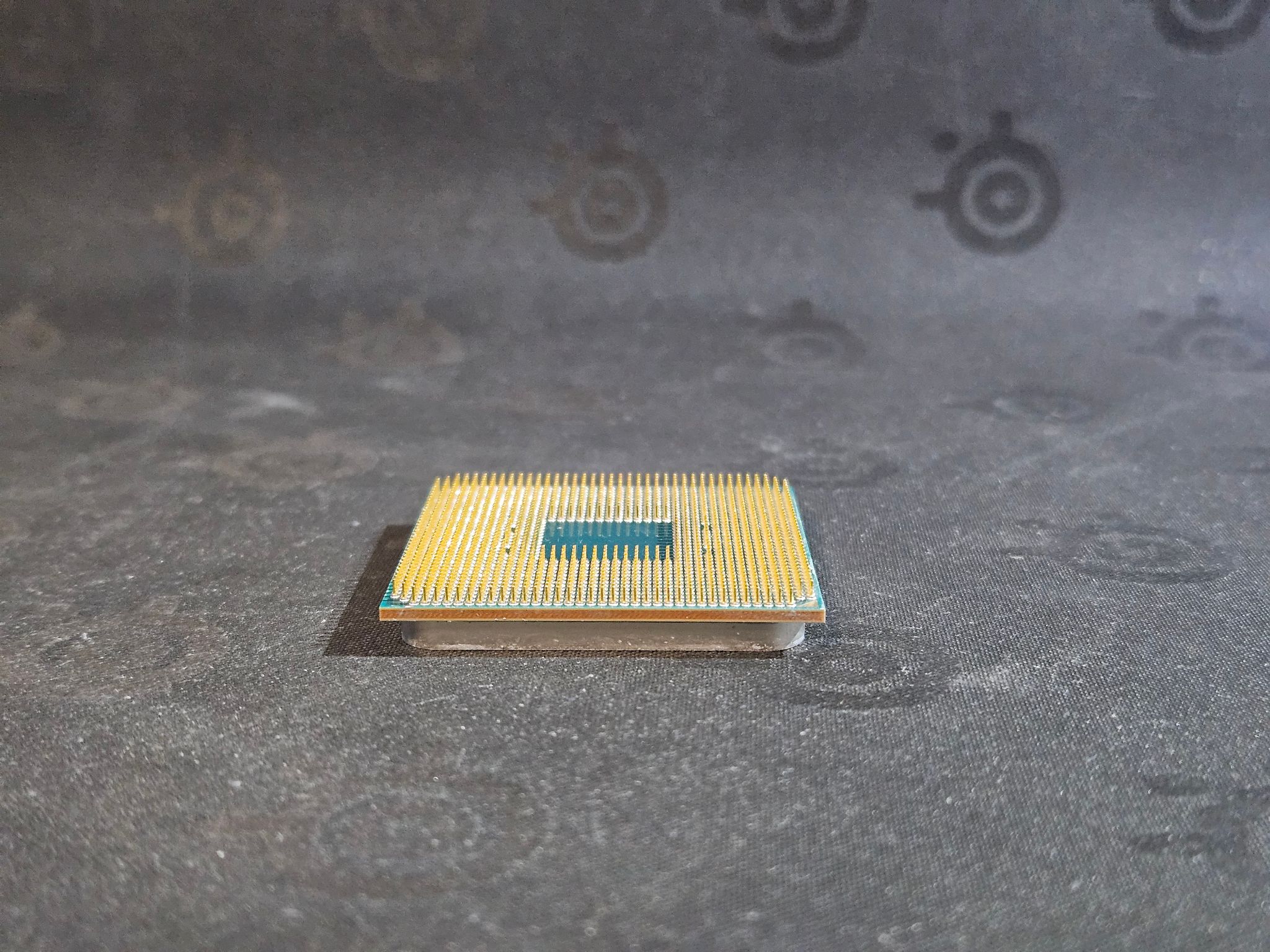 AMD Ryzen 7 3700X 8 Core 16 Thread Socket AM4 Processor - FOR PARTS