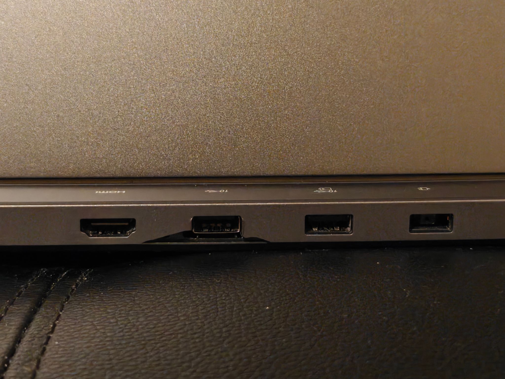 Lenovo Legion Slim 5 14.5" OLED Gaming Laptop | AMD Ryzen 7 7840HS | RTX 4060 | 16GB DDR5 5600