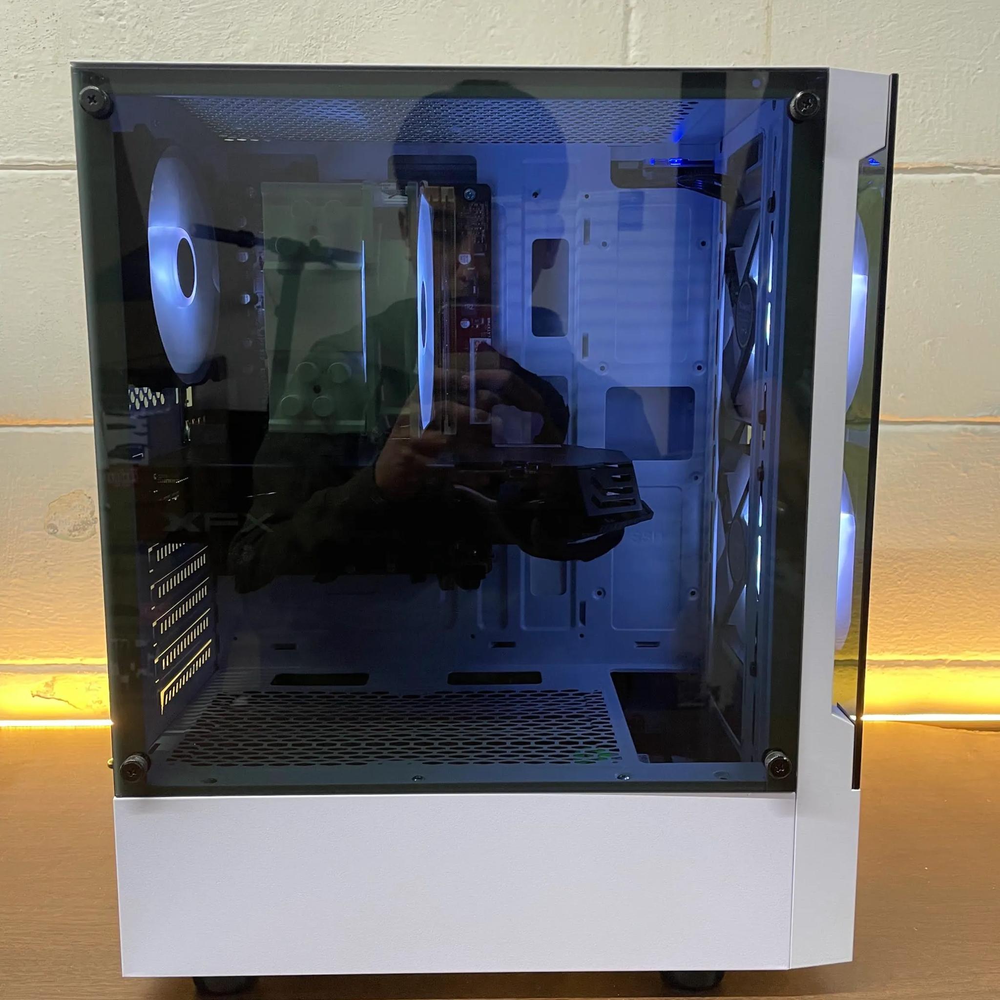 🔥130FPS GTA🔥White Gaming PC | Intel i5 / AMD RX580 / 8GB / 1.1TB Win 11 Pro + Wi-Fi