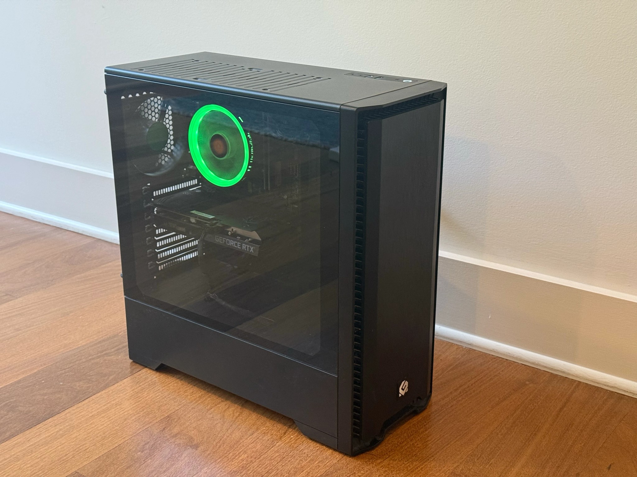 Ryzen 5 5600X, Nvidia RTX 3060 12GB OC,  2x8GB@3200MT/s RAM, 1TB NVMe SSD, Included Keyboard & Mouse