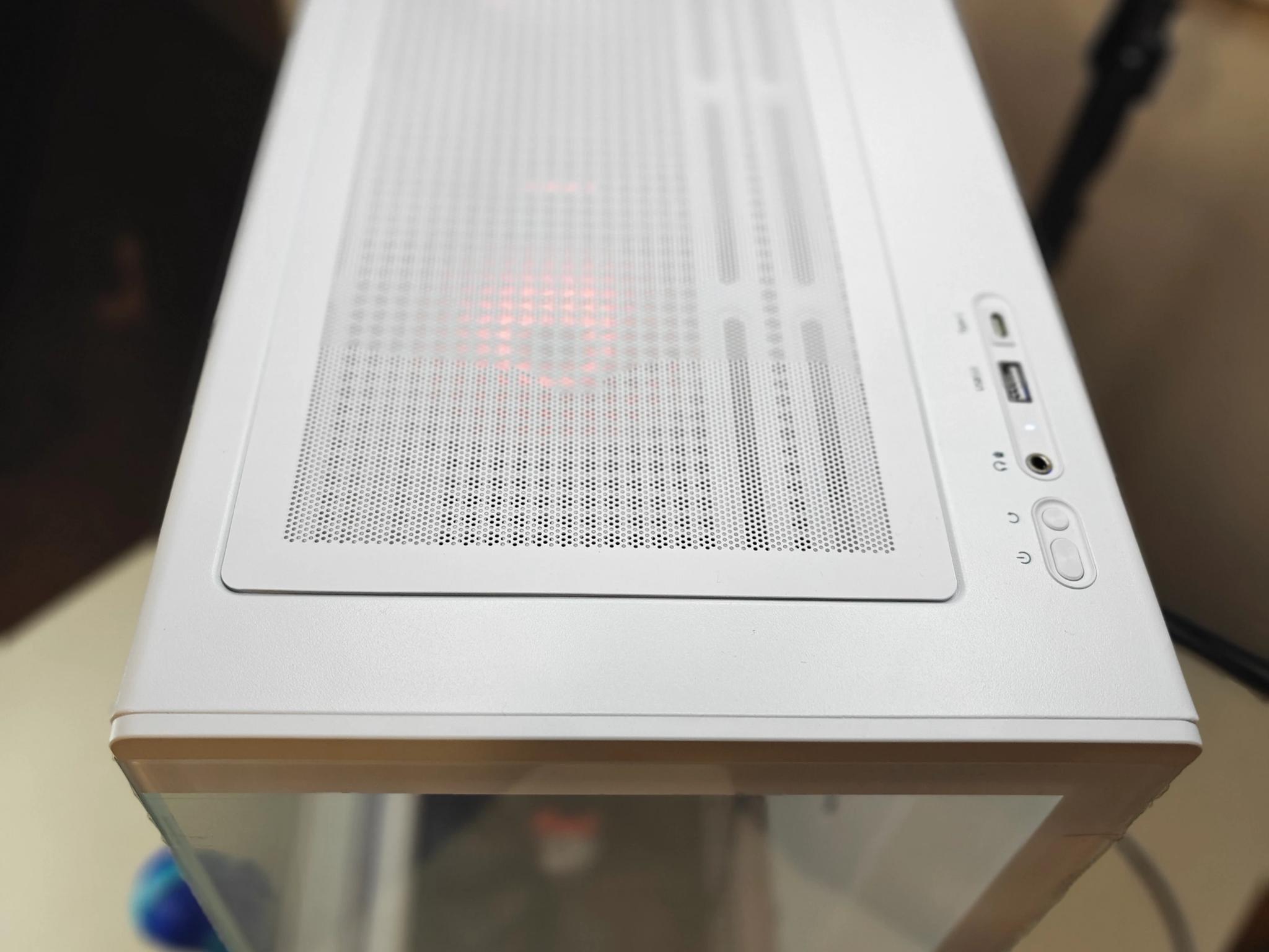 Encased in Glass ❤️‍🔥💎💨 | Ryzen 7 5700X3D | Radeon RX 6700 XT | 32GB DDR4 RAM | 1TB NVMe SSD