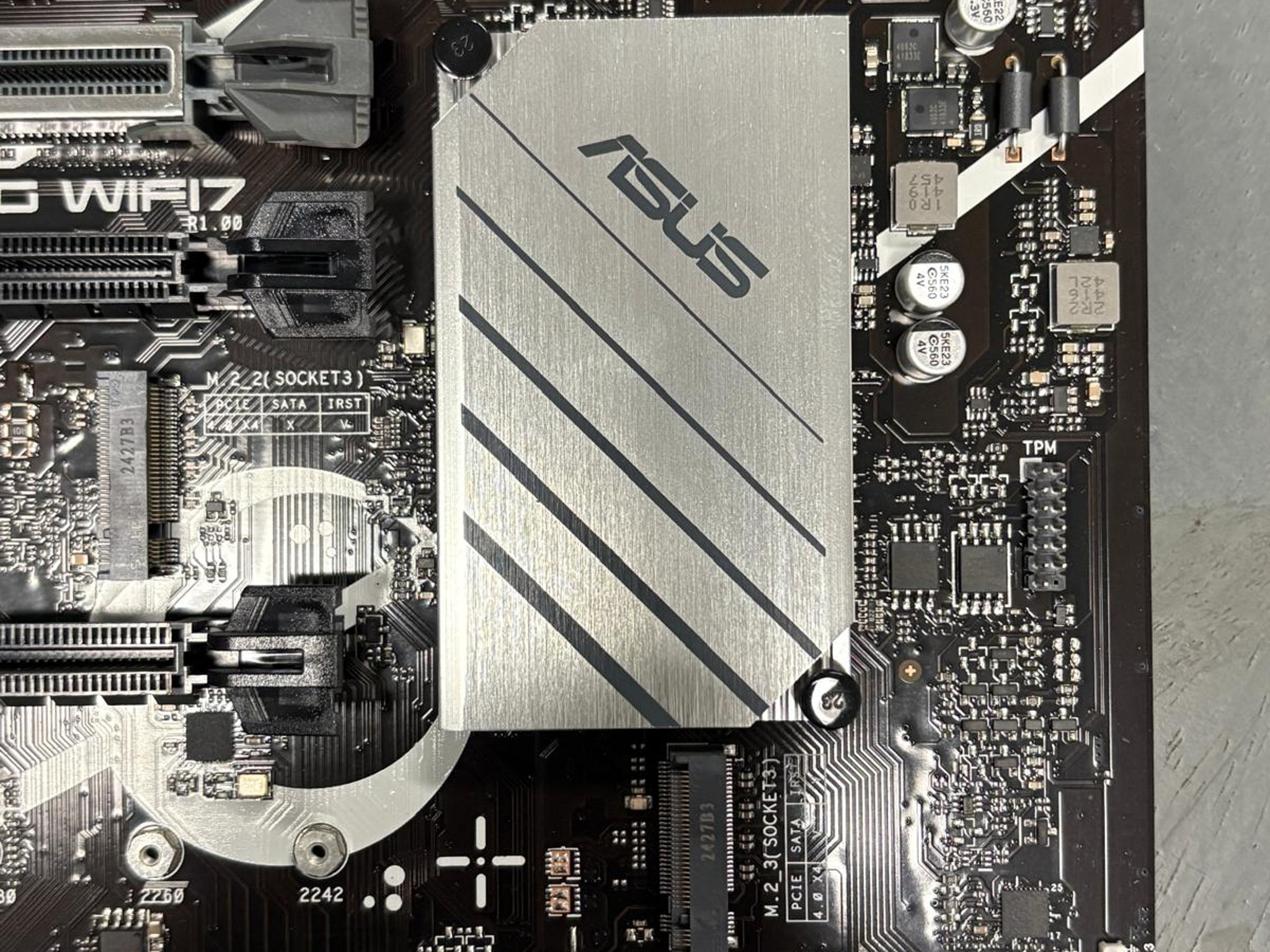 USED & FUNCTION GOOD - Asus Z790 Gaming Wifi7 DDDR5