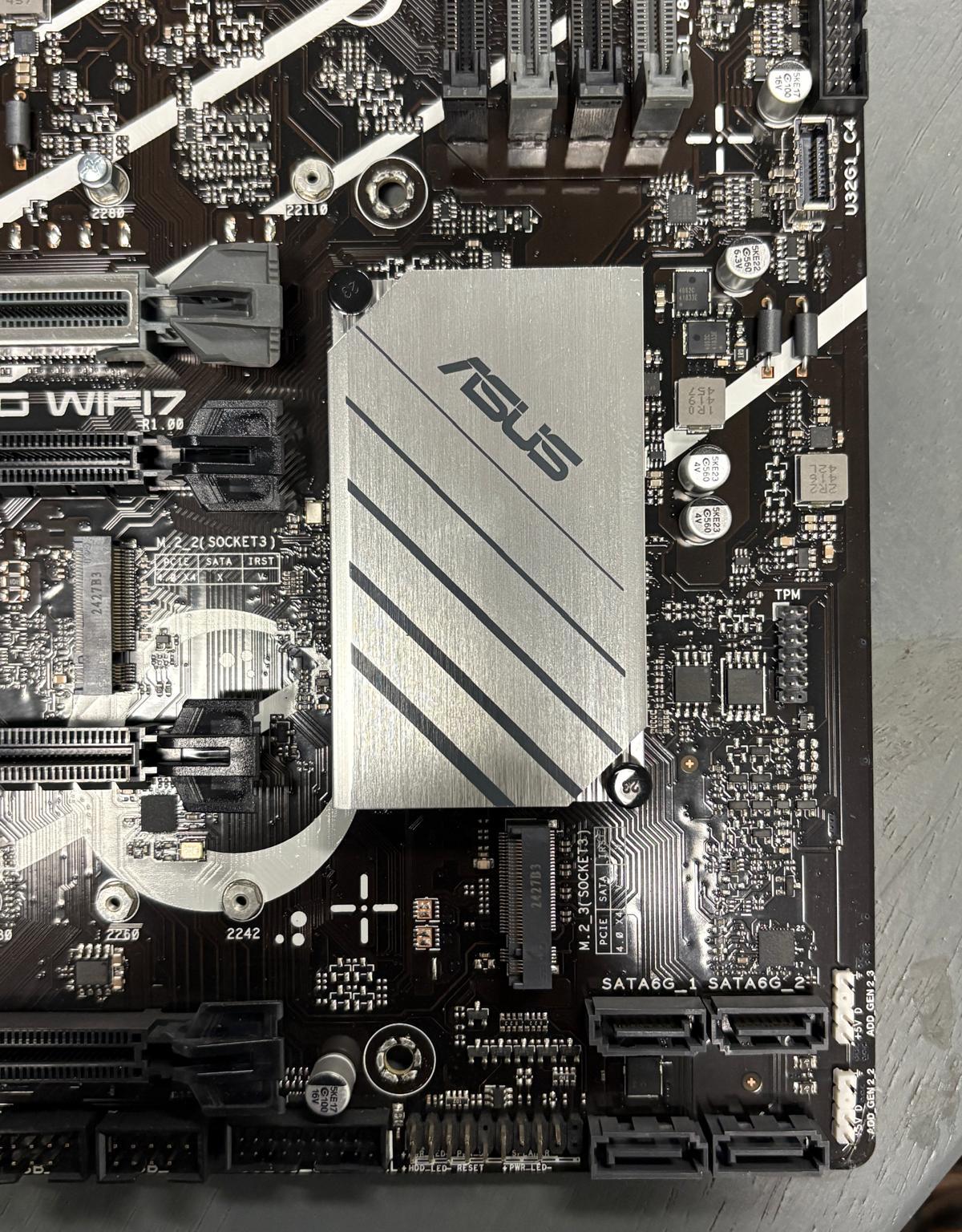 ASUS Z790 GAMING WIFI7 - Image 2