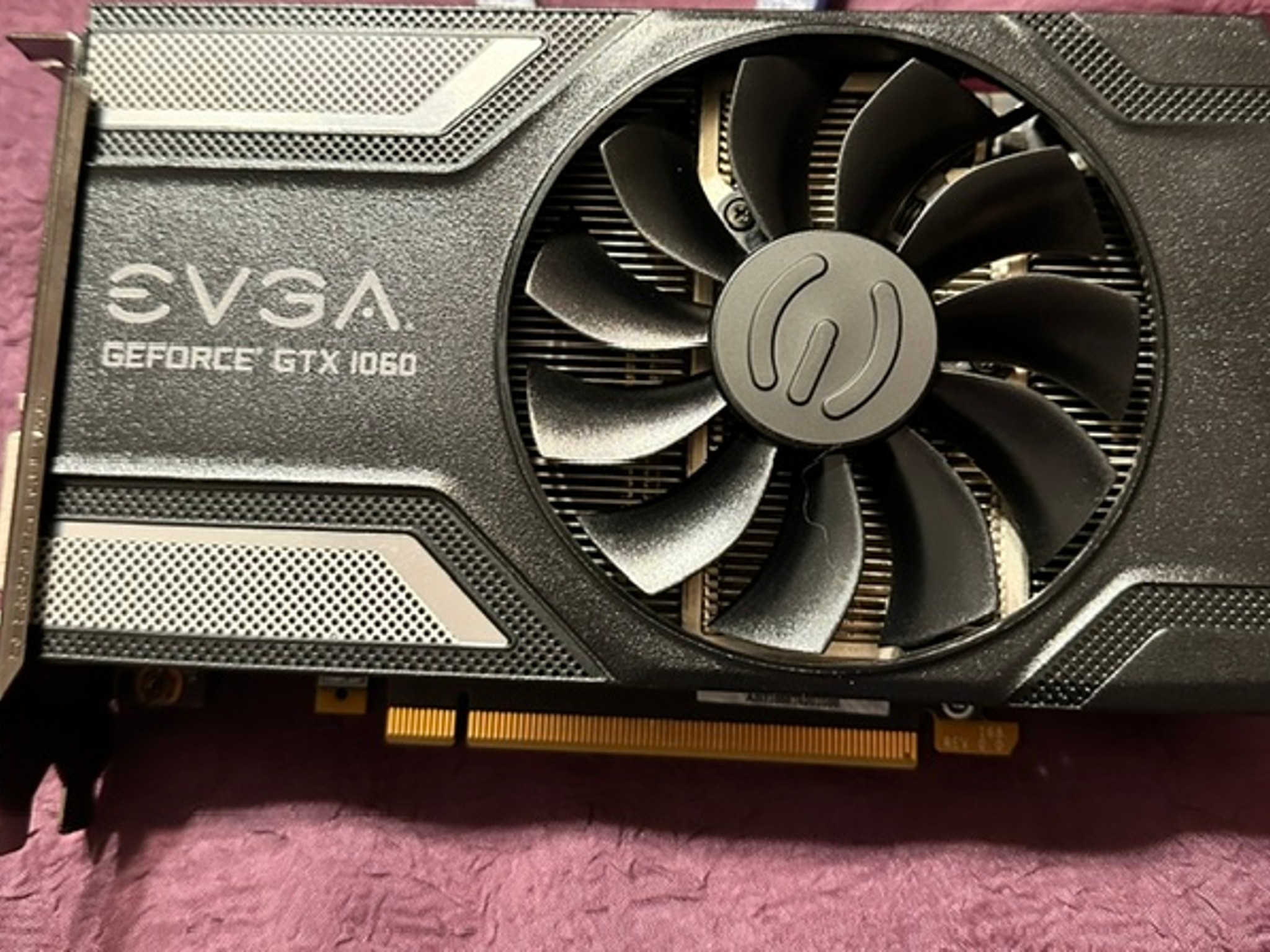 ***EVGA GeForce GTX 1060 3GB SC***  STILL USING YOUR OLD AND BUSTED INTERGRATED GRAPHICS?