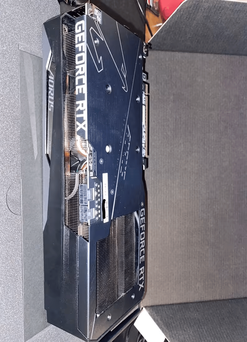 GIGABYTE AORUS GeForce RTX 3060 ELITE - Basically new