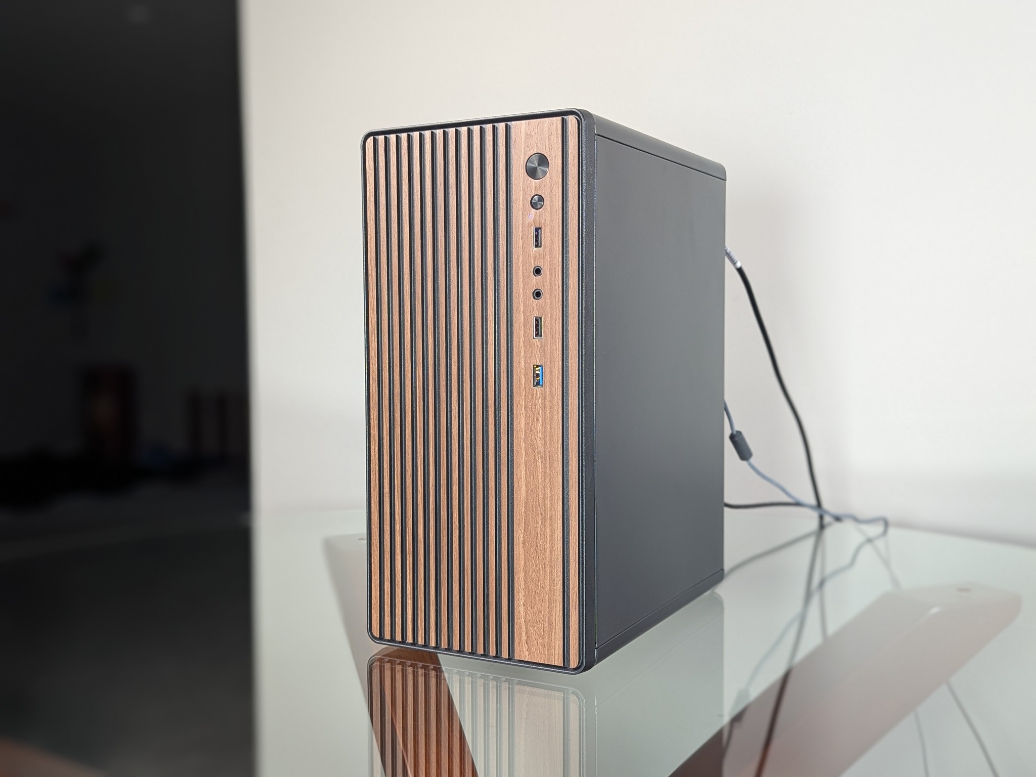 The "I Wanna Try PC Gaming" PC | Nvidia 1660 Super | A Demure Everyday & Light Gaming Desktop