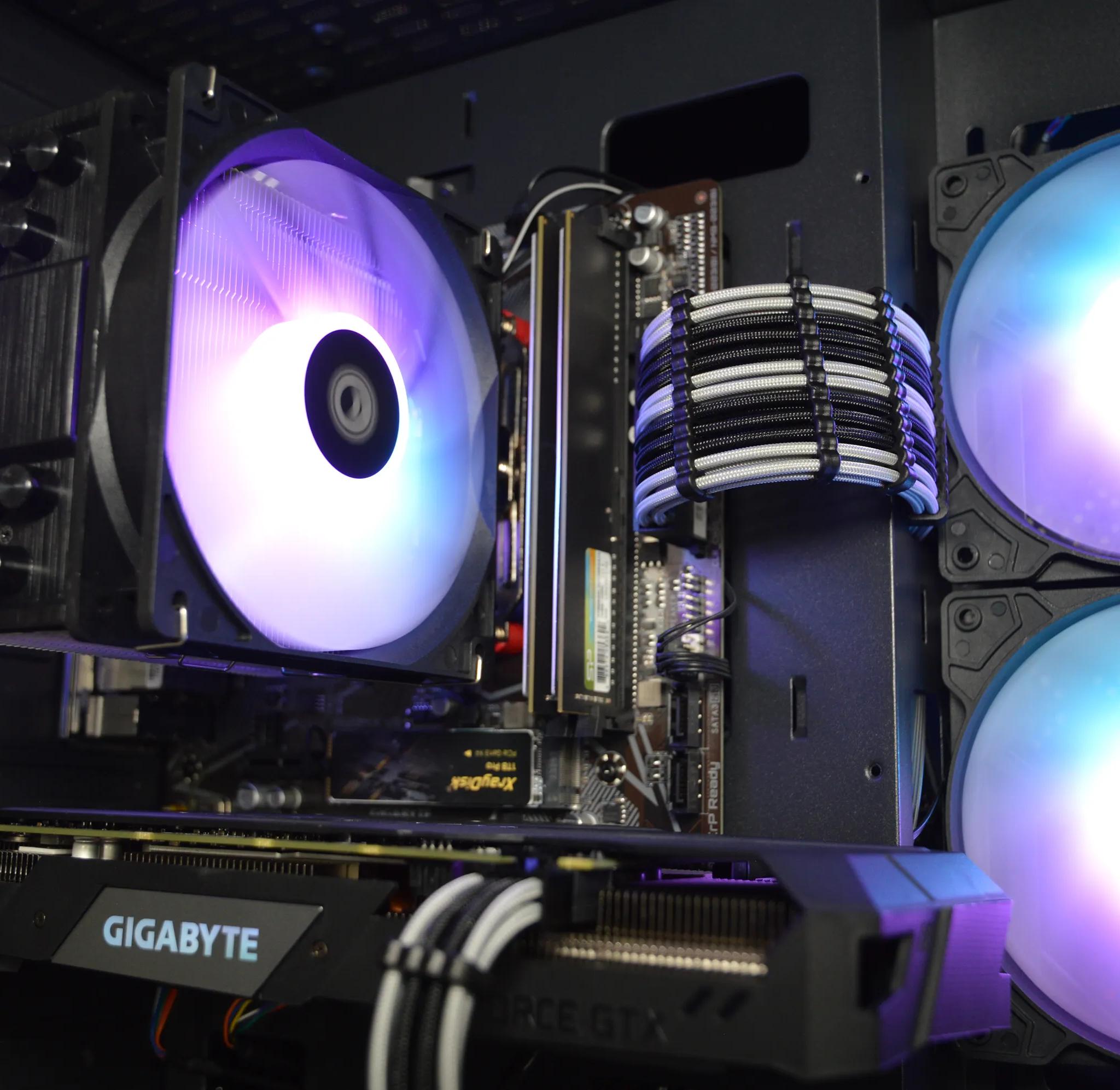 🐝🐝| GTX 1660 SUPER 6GB | RYZEN 5 3600 | 16GB DDR4 RAM | 1TB NVME SSD | Bee Sting 3.0 |
