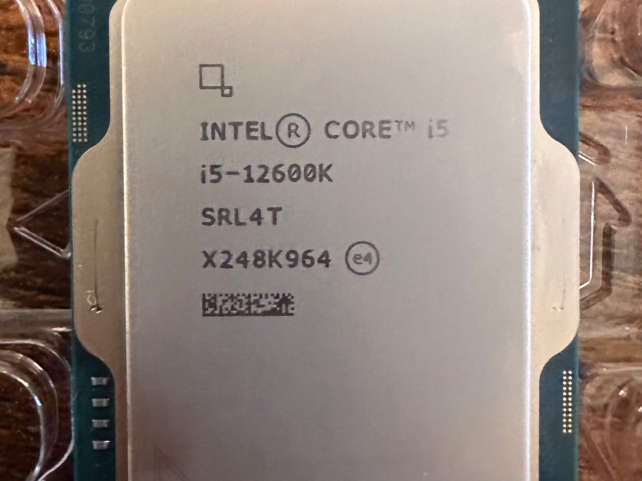 Intel Core i5-12600K CPU