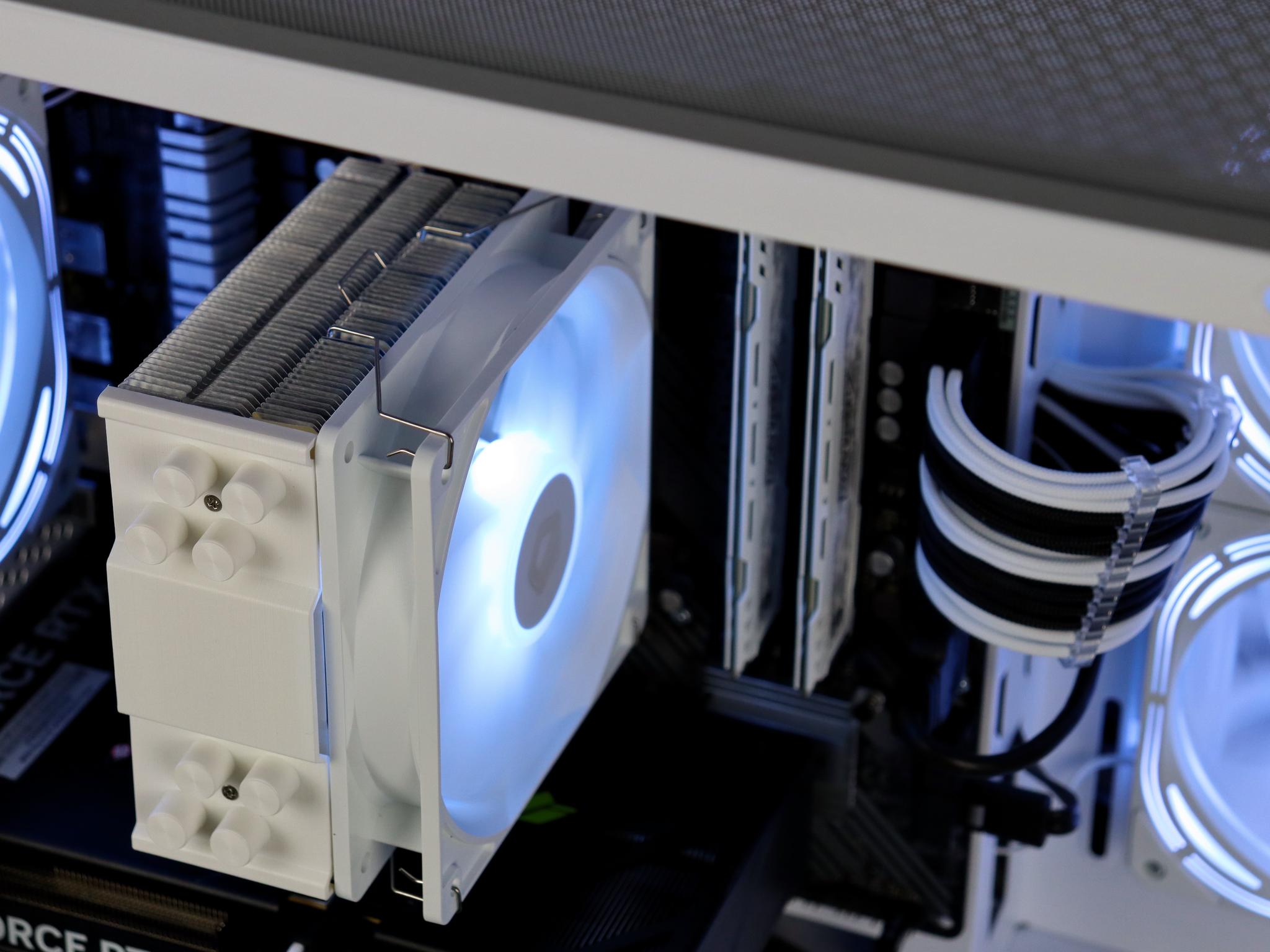 🧊❄️🧊 White Gaming PC – RTX 5060, Ryzen 5 5600, 16GB RAM, 1TB SSD - WiFi 🧊❄️🧊