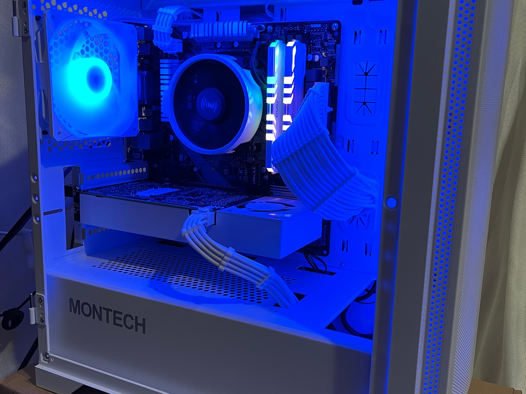 Budget Baller ICE Ryzen 5 2600/GTX 1660 6GB