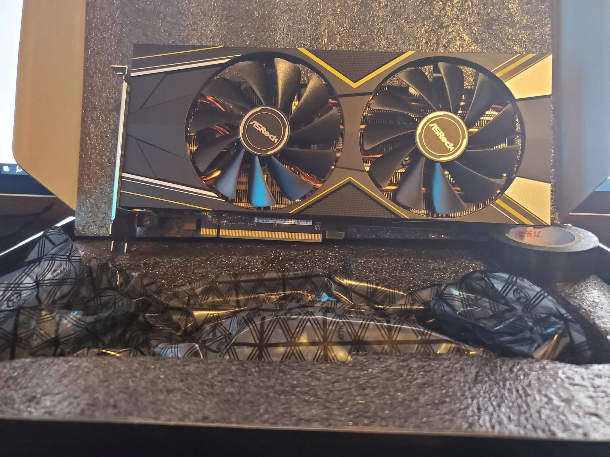ASRock Challenger 5700XT, 8GB GDDR6