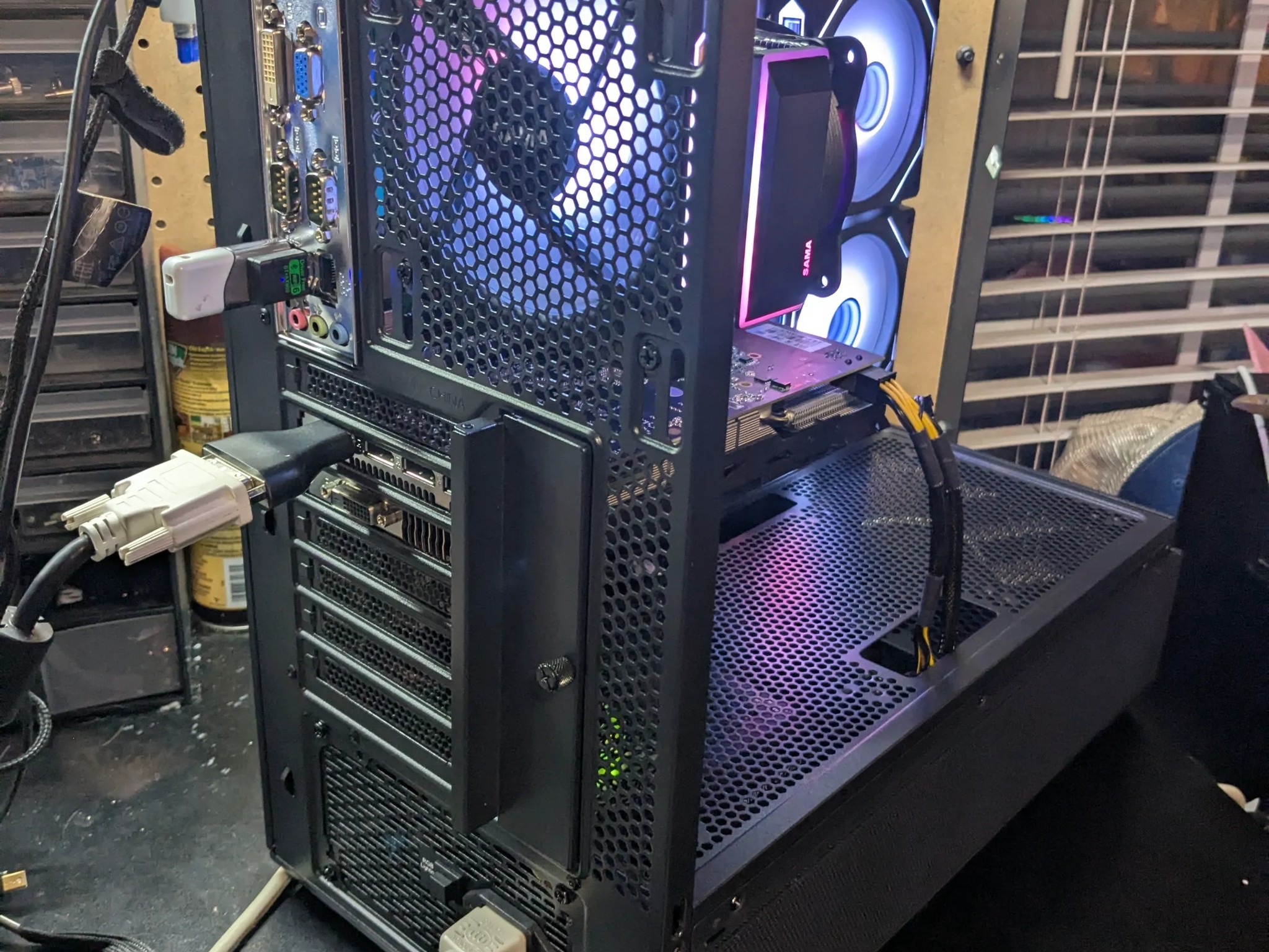 100 FPS Fortnite | 180 Day Warranty | i5-4570S , 16GB RAM, 480GB SSD, RX 470 8GB, RGB, Wifi, Win10