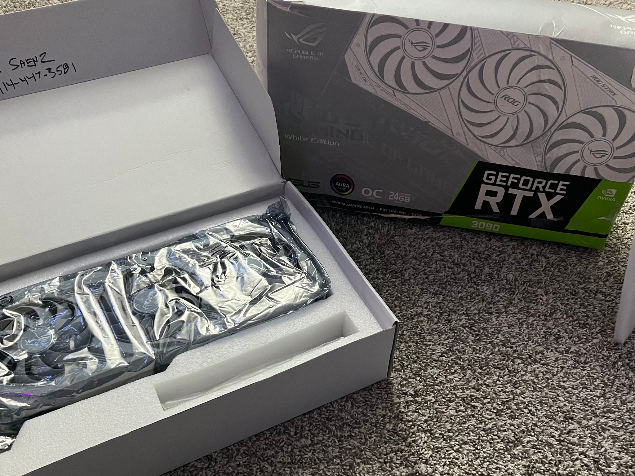 ASUS ROG Strix GeForce RTX 3090 OC White Edition 24GB GDDR6X
