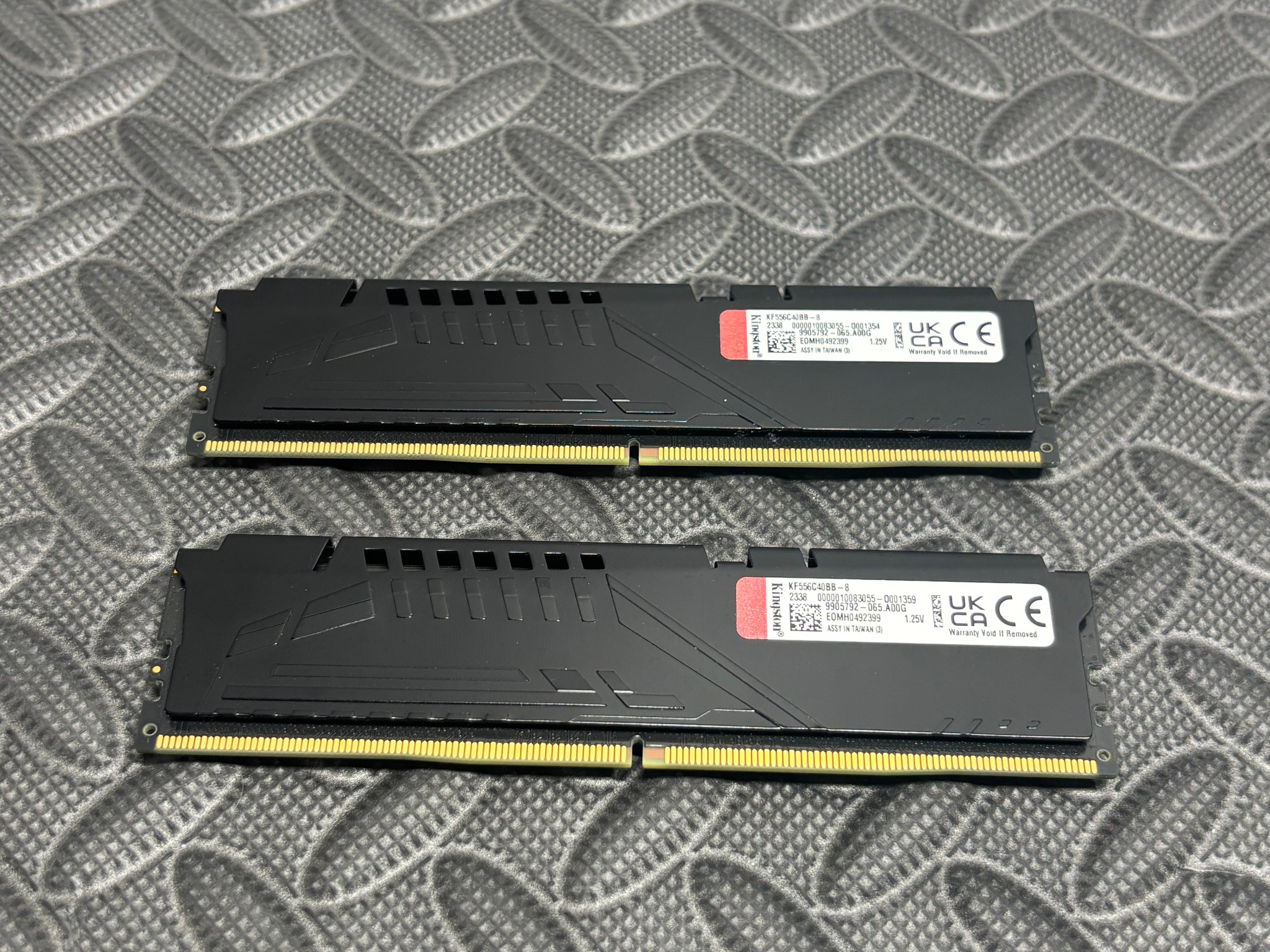 Kingston Fury Beast 16GB (2x8GB) DDR5 5600MHz CL40 DIMM Desktop RAM KF556C40BB-8