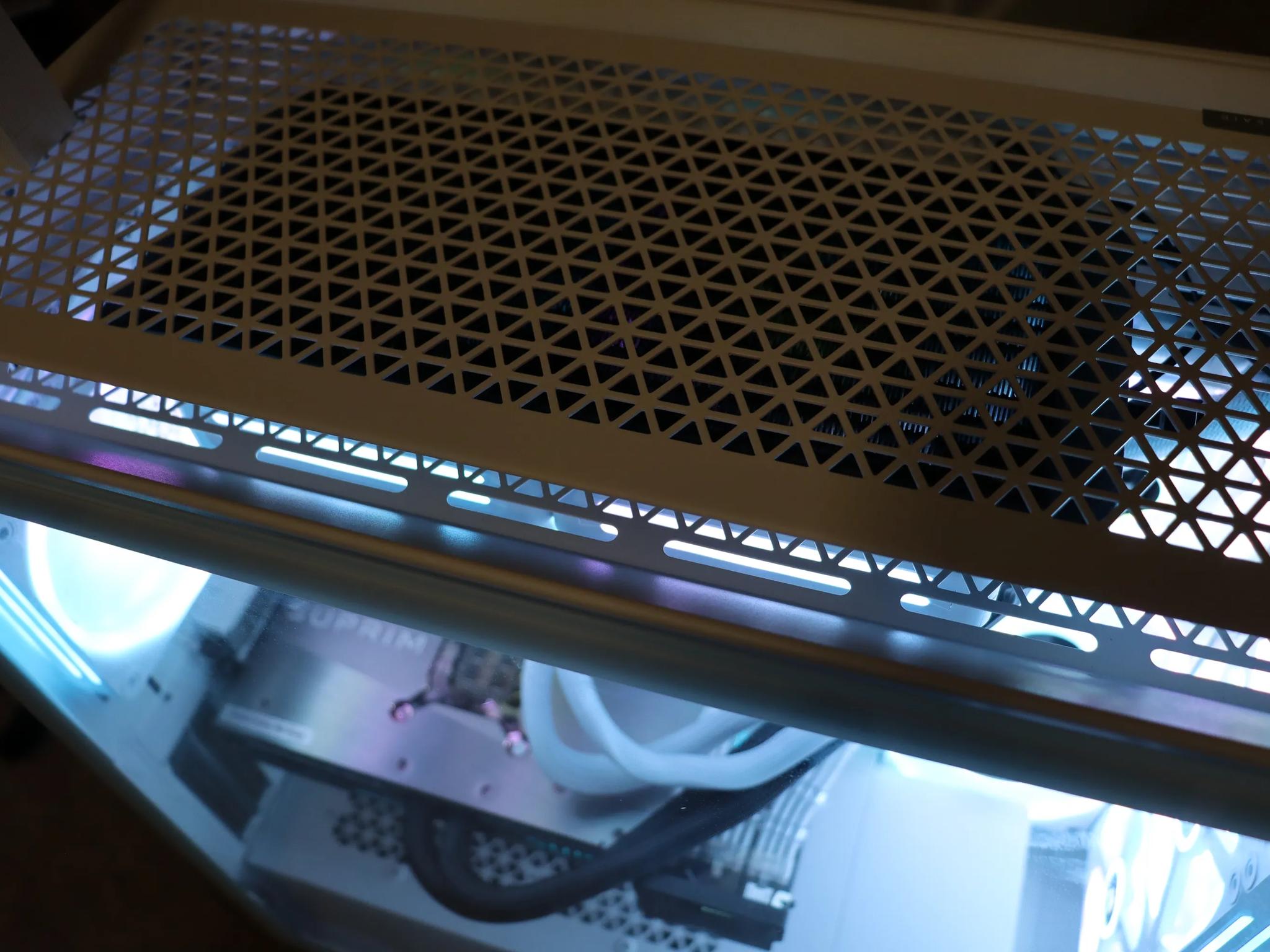 AMD 9800X3D + RTX 4090 Liquid Suprim X Gaming PC